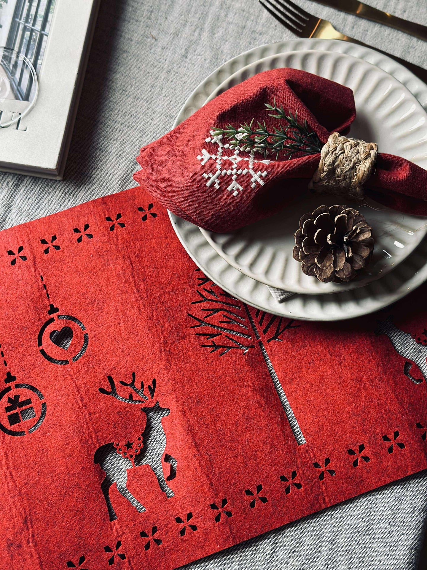 Tischläufer Weihnachten - 30x120 cm - Roter Filz