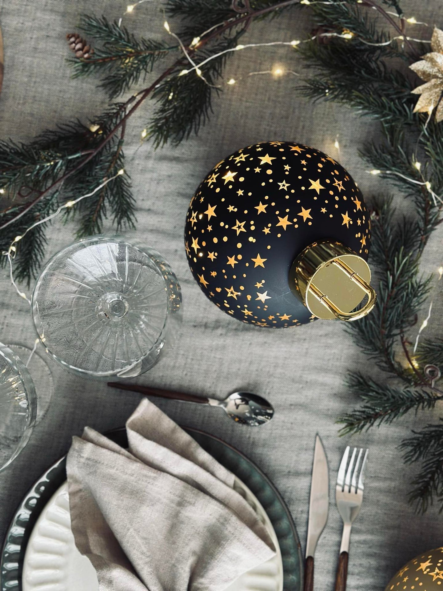 Weihnachtskugel mit LED-Licht - Black