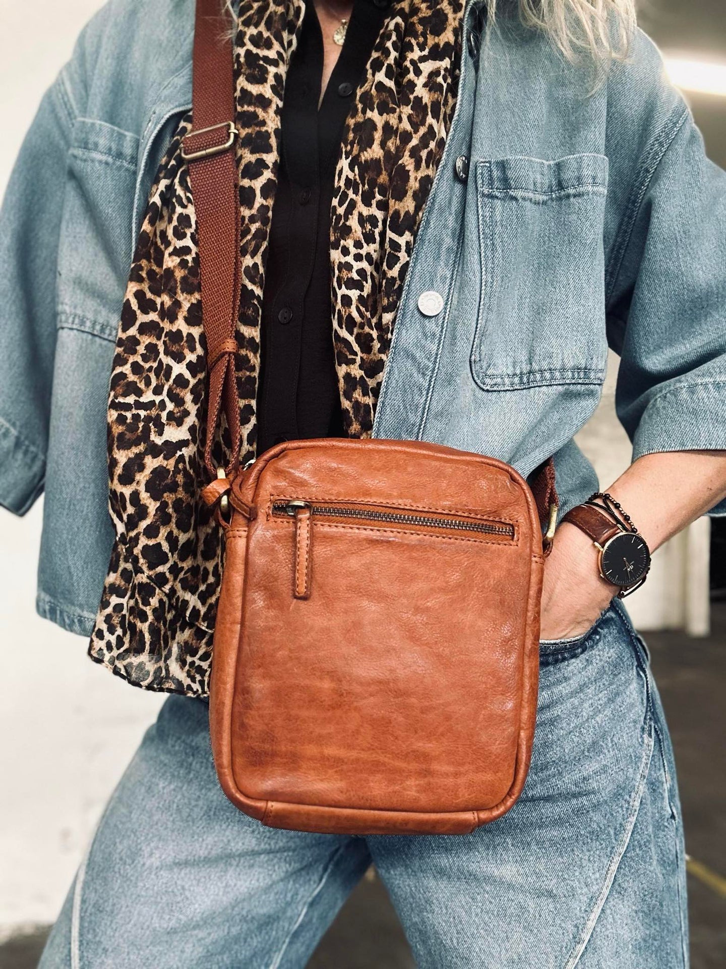 Handytasche / Crossover – Cognac