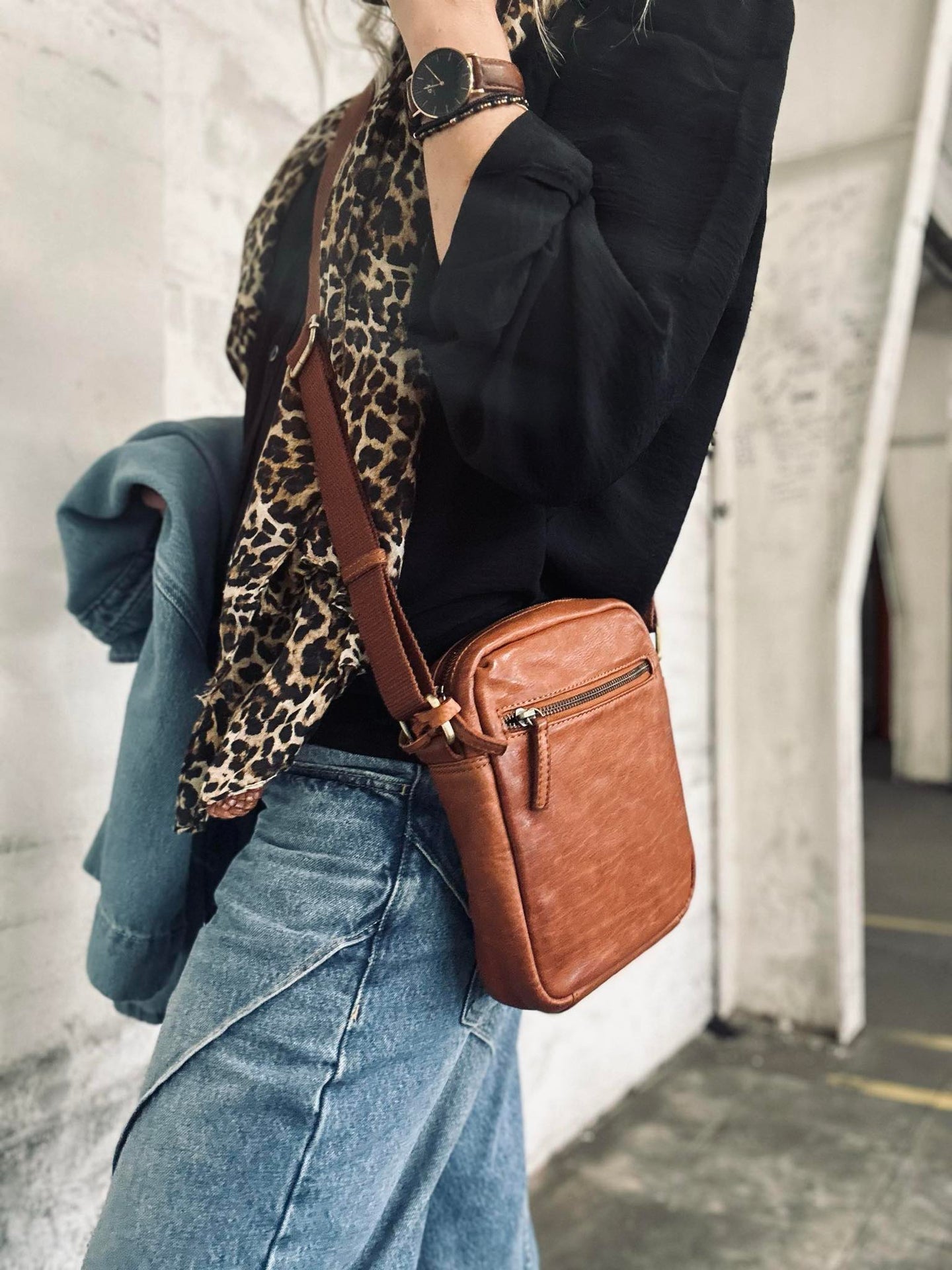 Handytasche / Crossover – Cognac