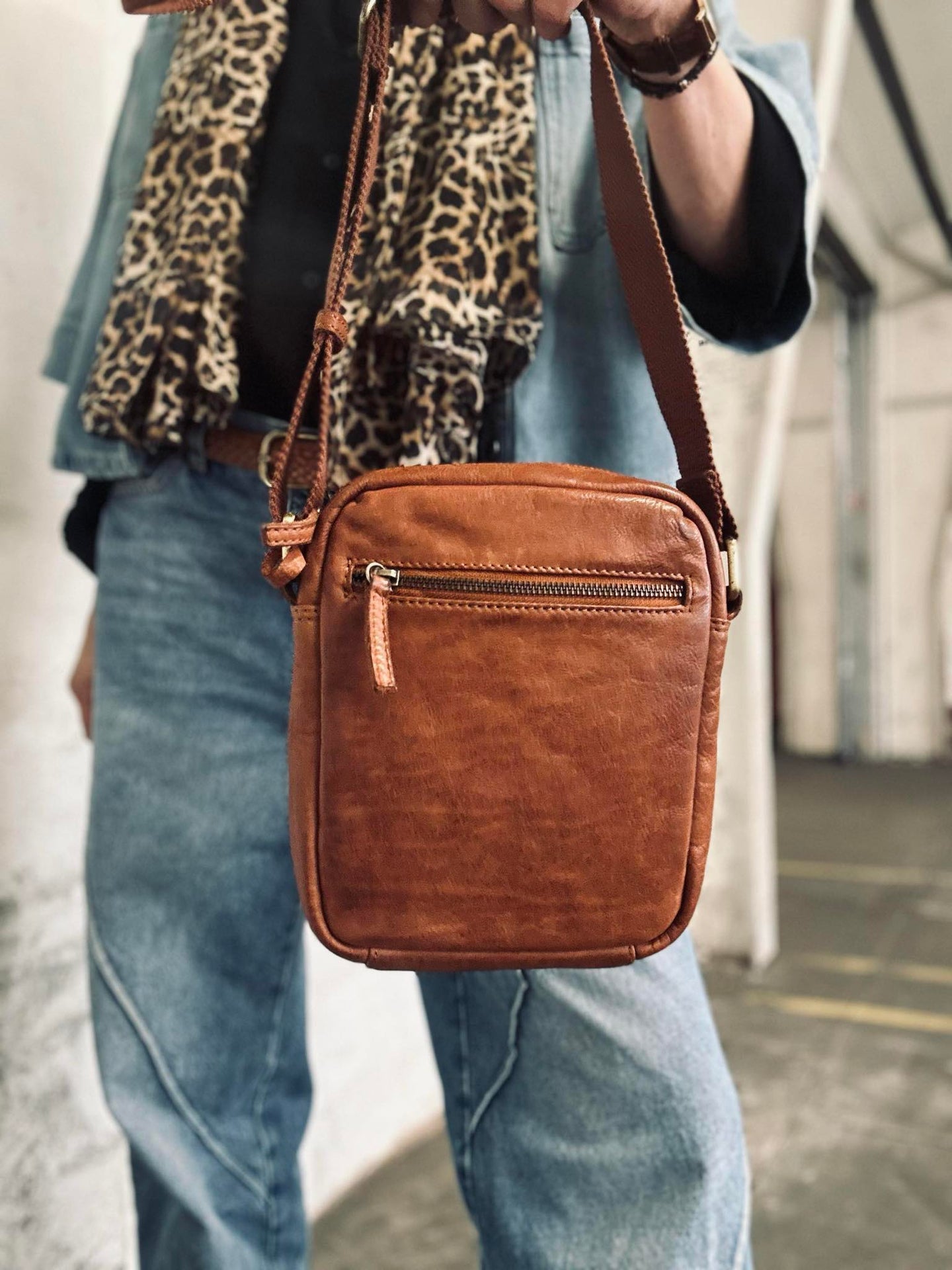 Handytasche / Crossover – Cognac