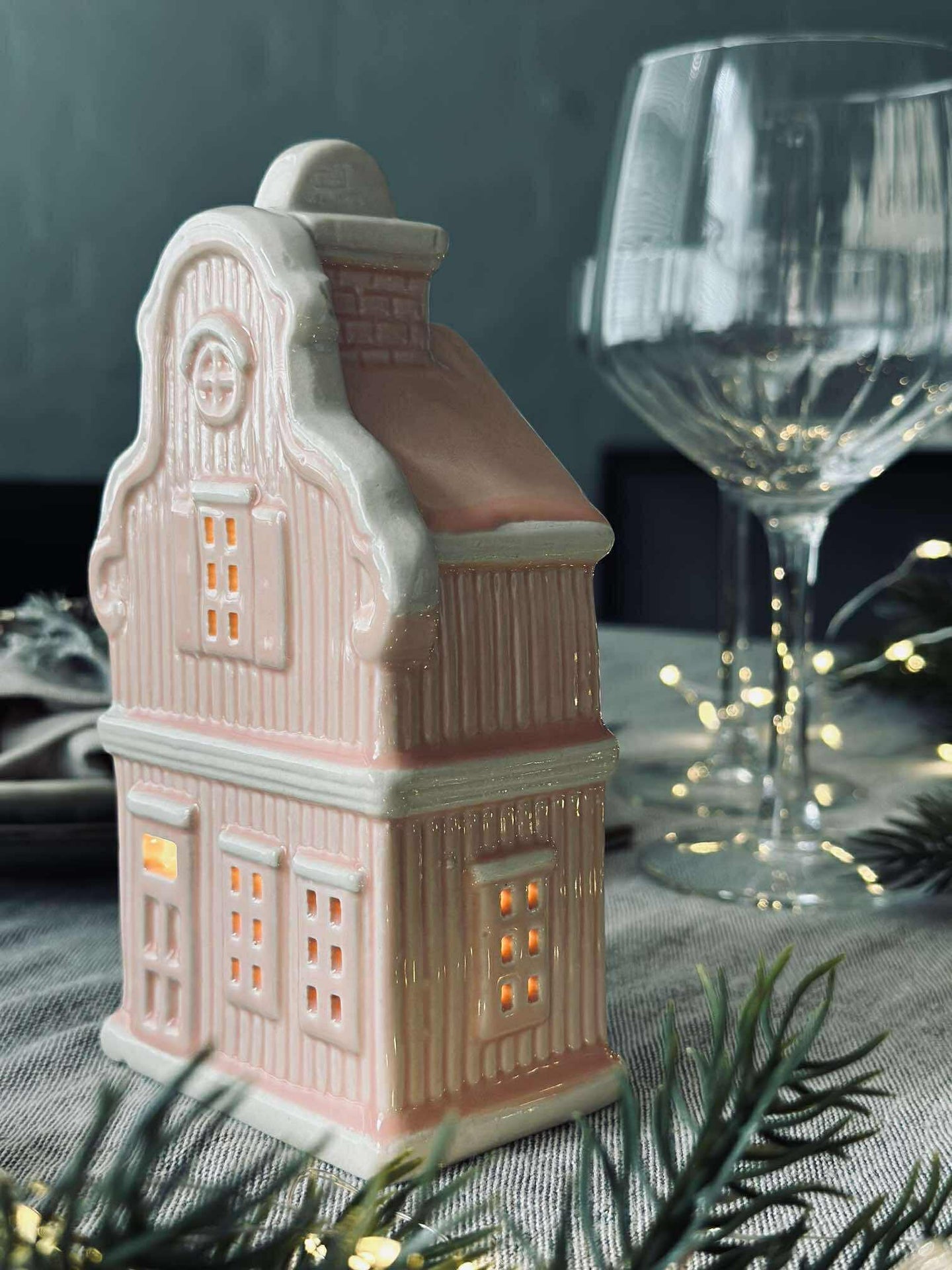 Lichthaus mit LED - Pastel Color MIX