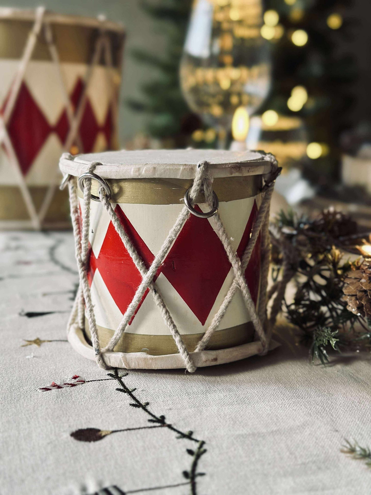 Trommel mit Leder – Nostalgie