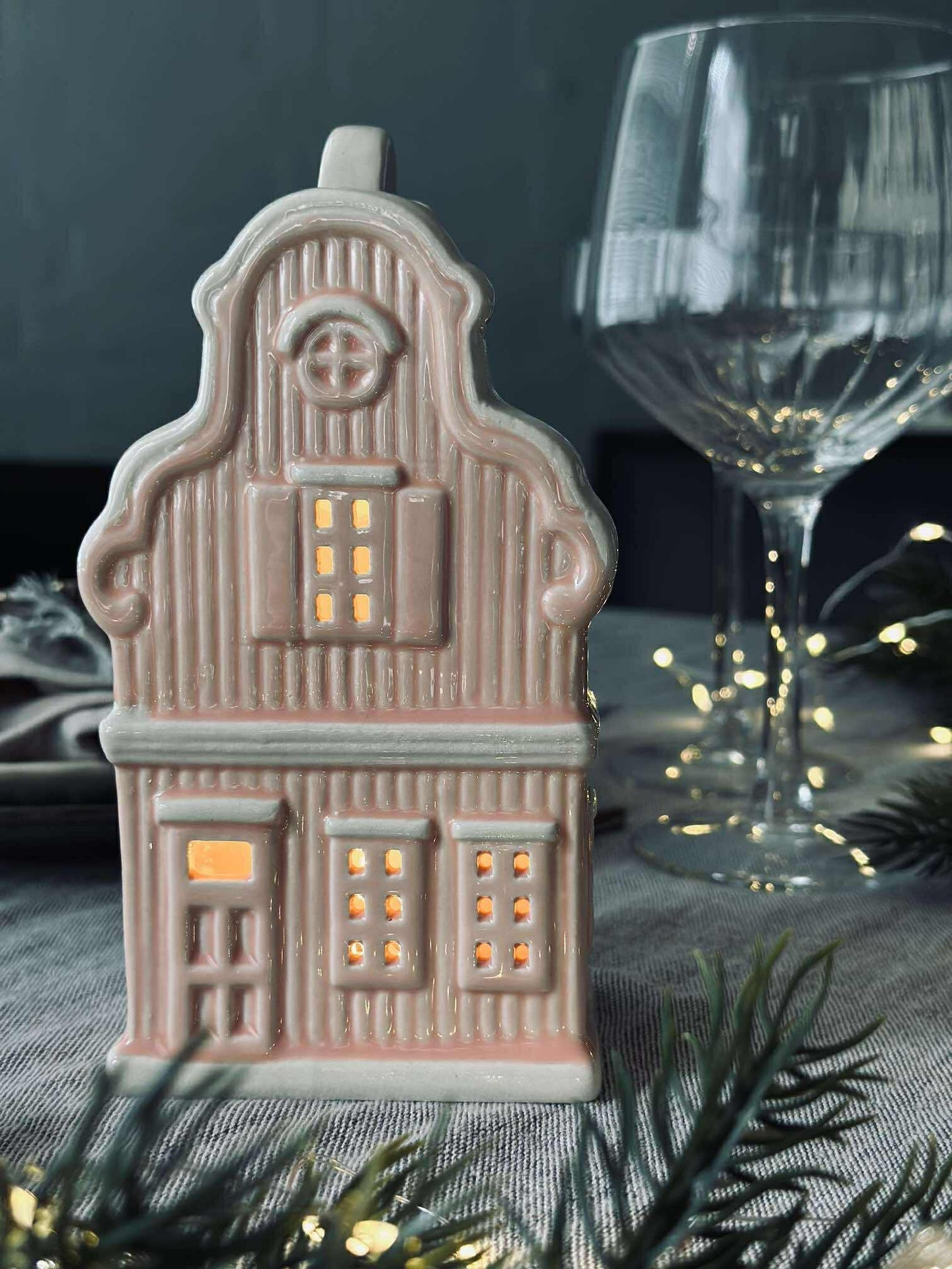 Lichthaus mit LED - Pastel Color MIX