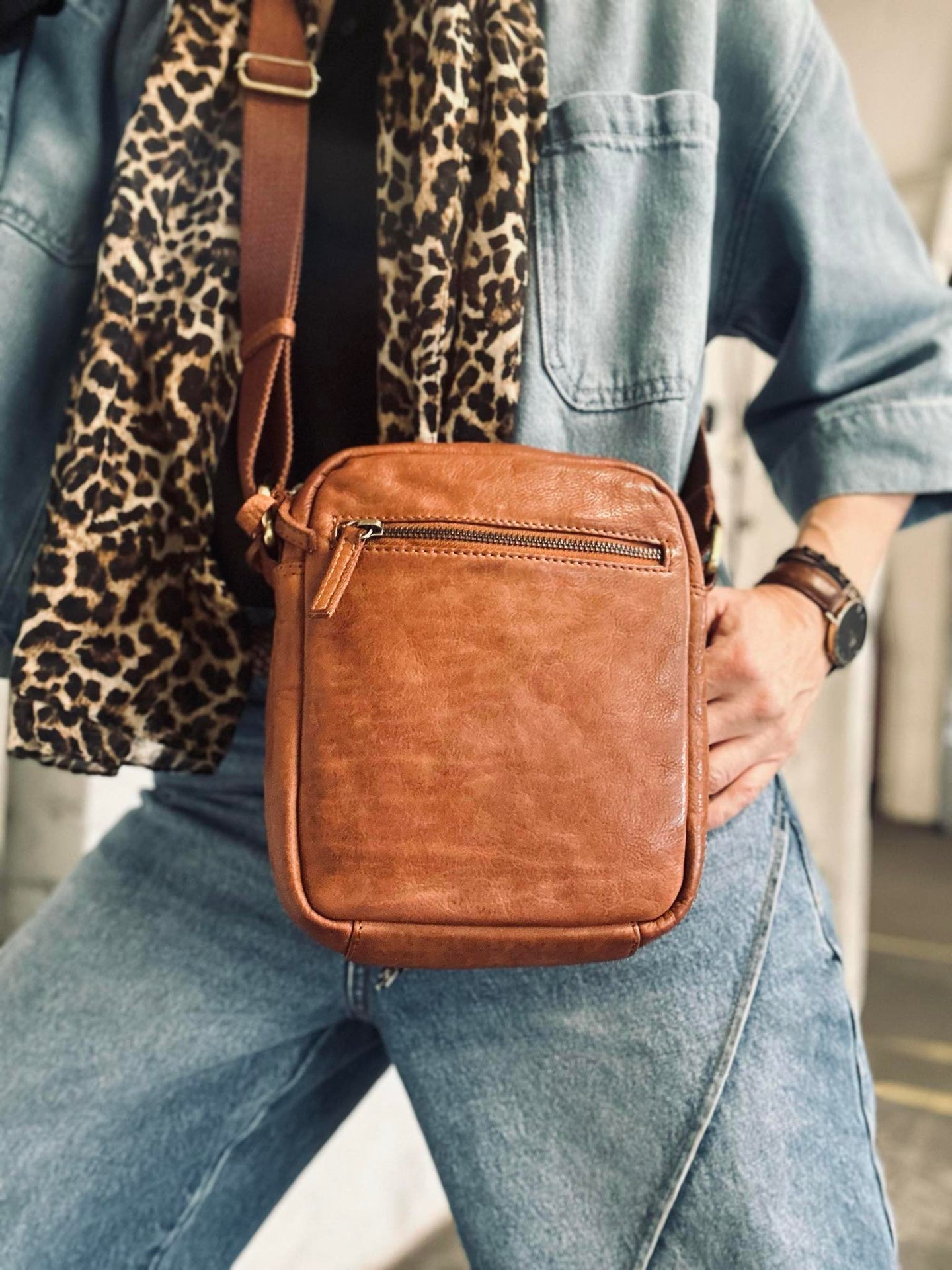 Handytasche / Crossover – Cognac