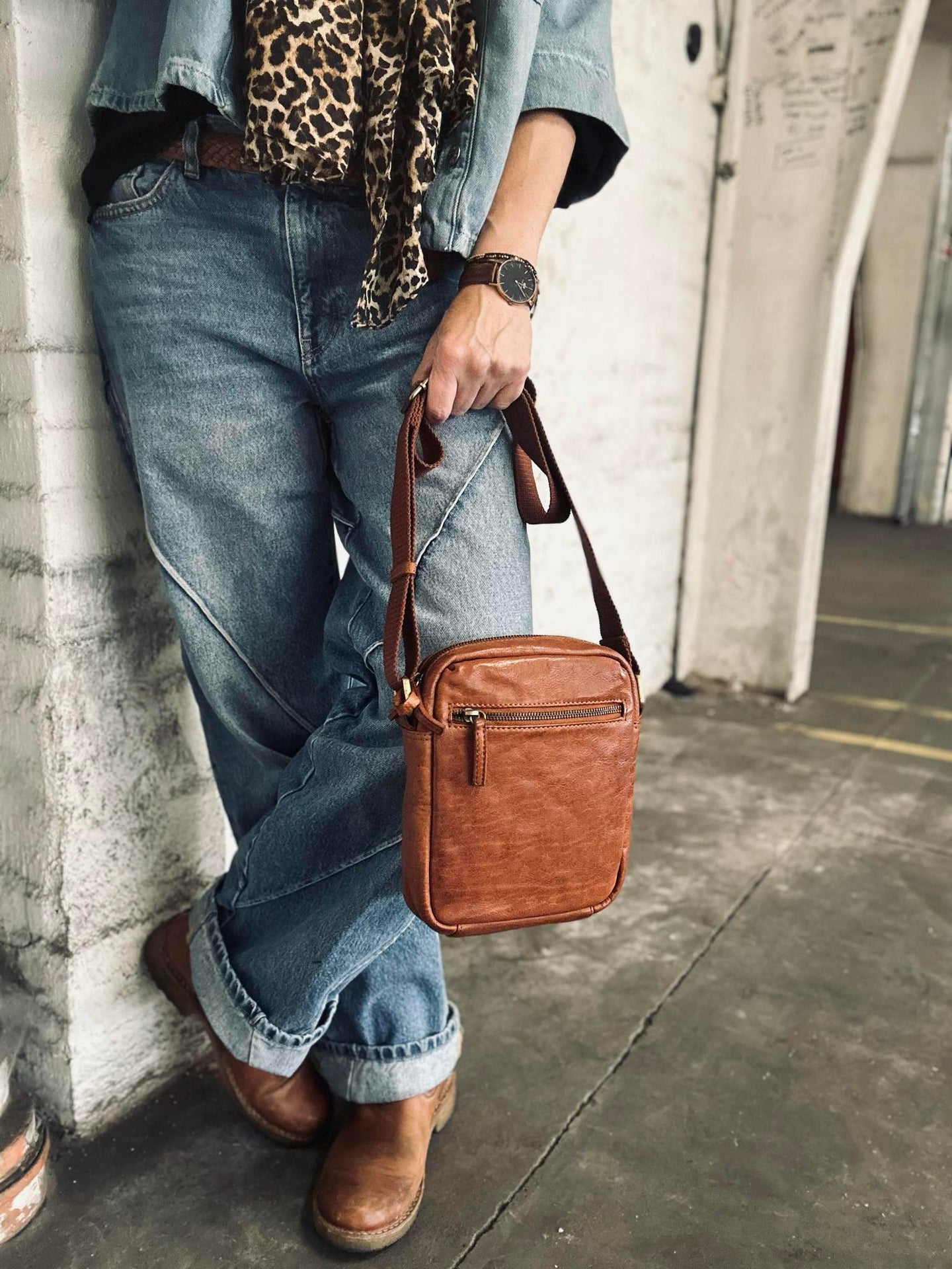 Handytasche / Crossover – Cognac