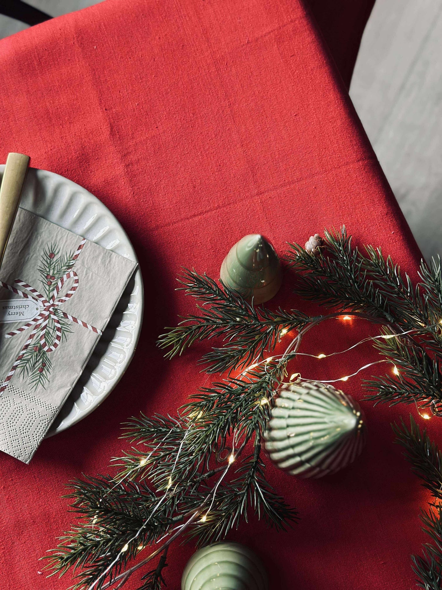 Weihnachtstischdecke Baumwolle 140x240 - Rot