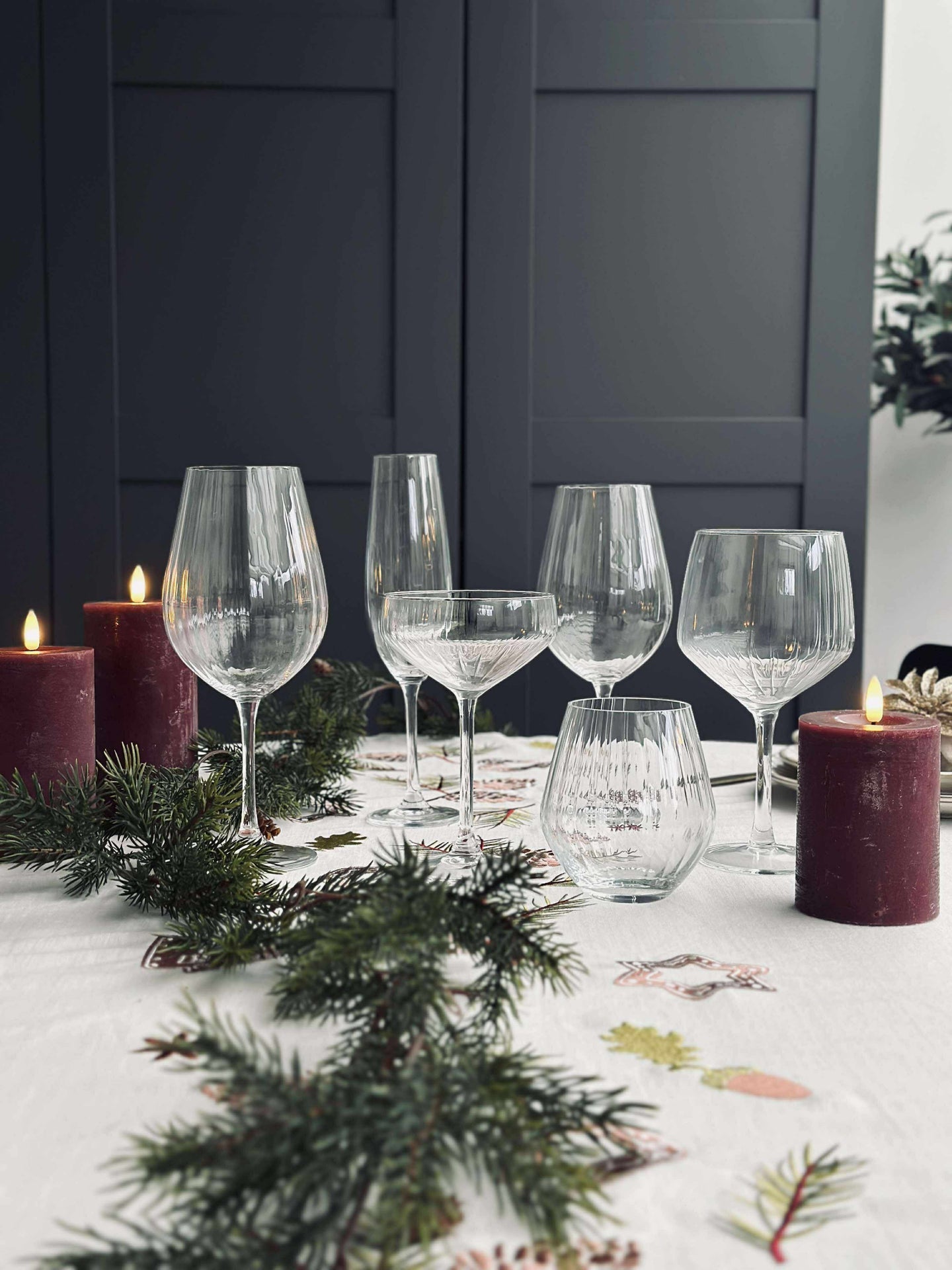 Weingläser Rotwein CRYSTAL - Set mit 4 Stk.