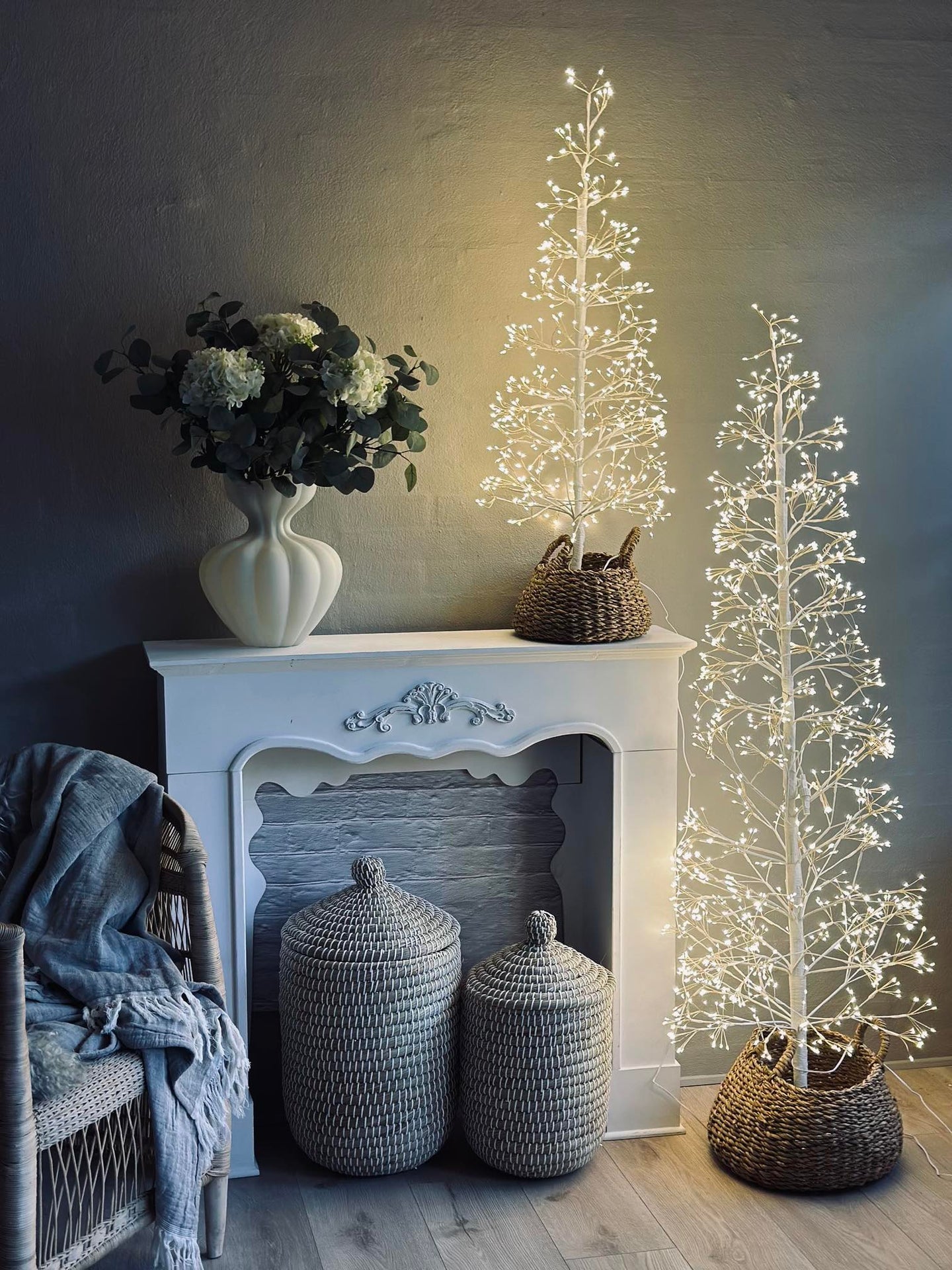 Weihnachtsbaum mit 1600 LED-Lichtern - Weiß