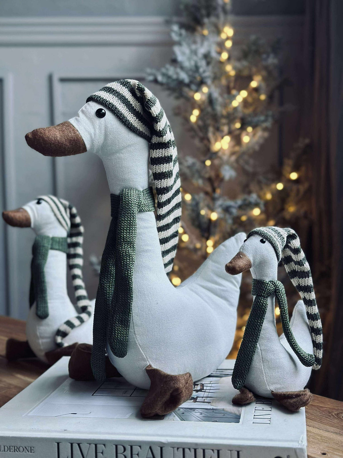 Weihnachtsente mit grüner Mütze - Medium