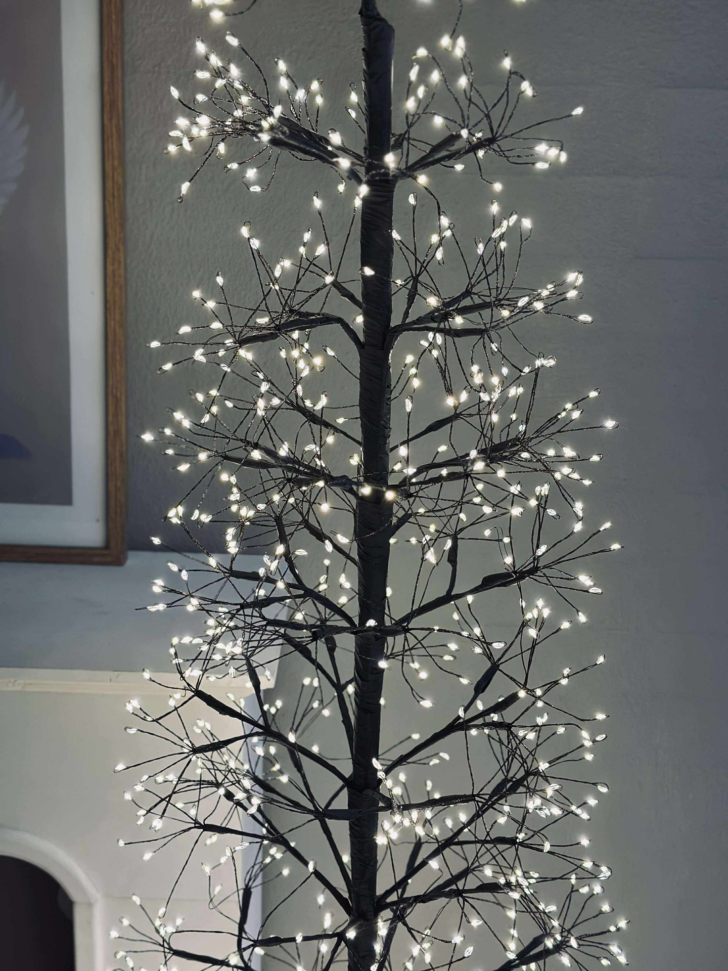 Weihnachtsbaum mit 1600 LED-Lichtern - Schwarz