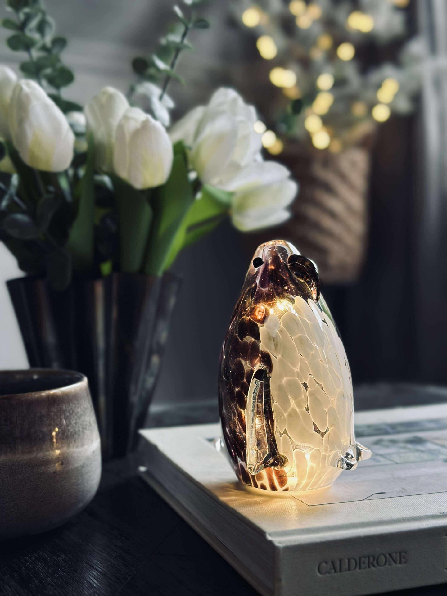 Pinguin mit LED-Licht