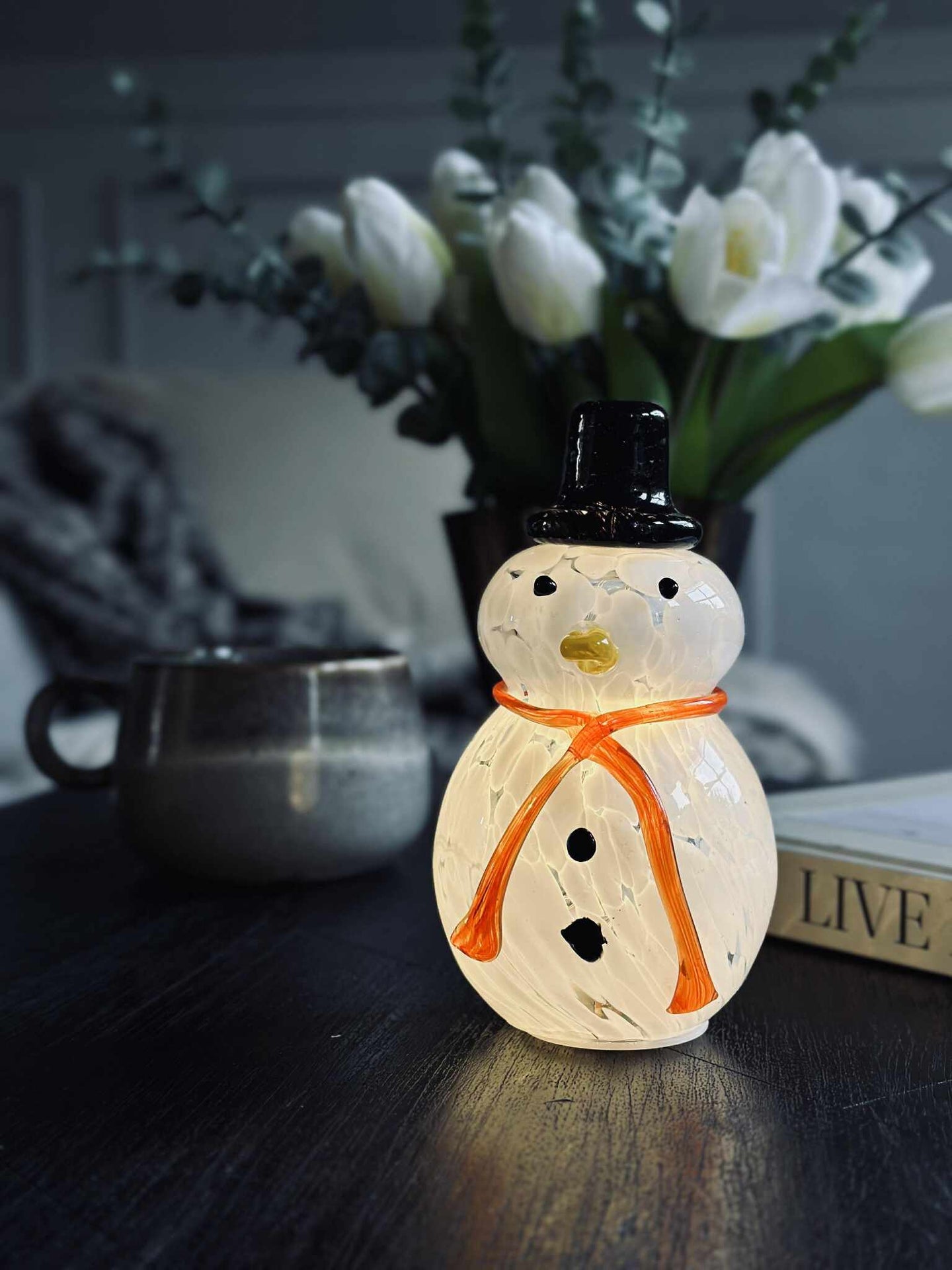 Schneemann mit LED-Licht