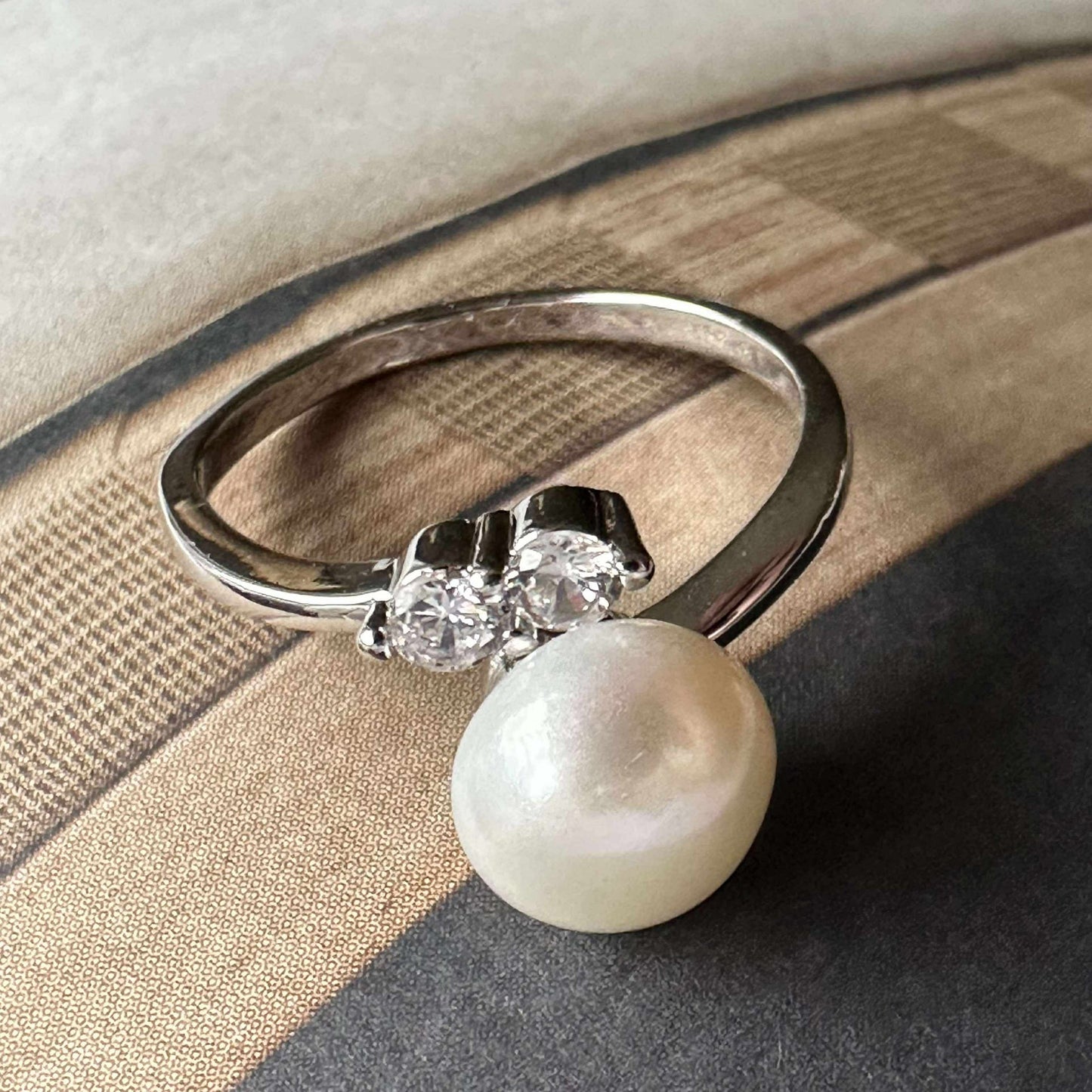 Ring Rini - Verstellbar mit Süßwasserperlen