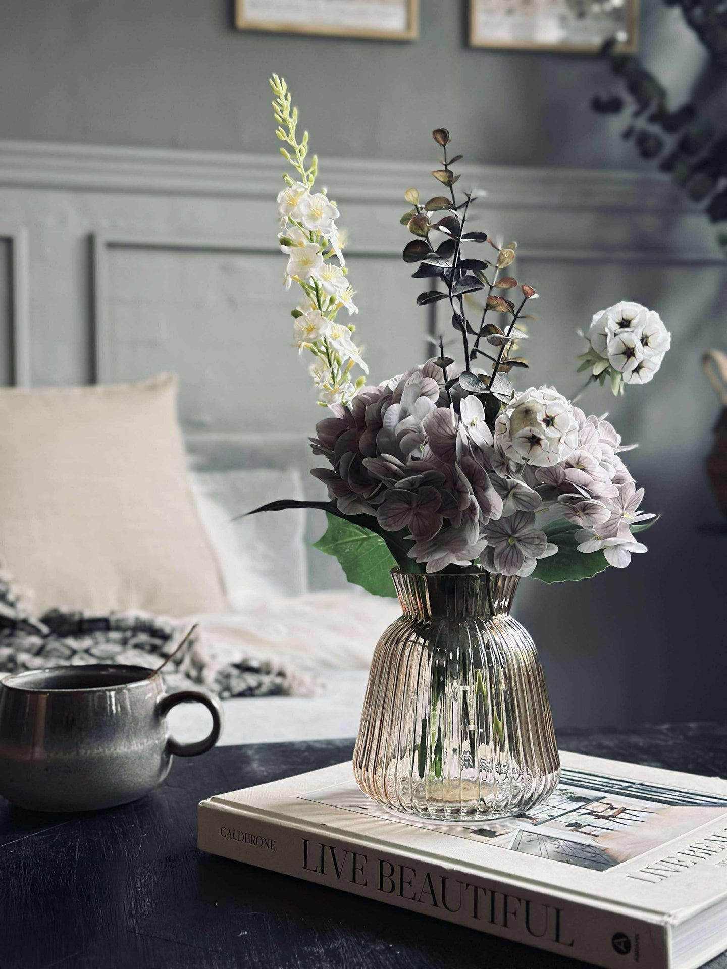 Vase Brown