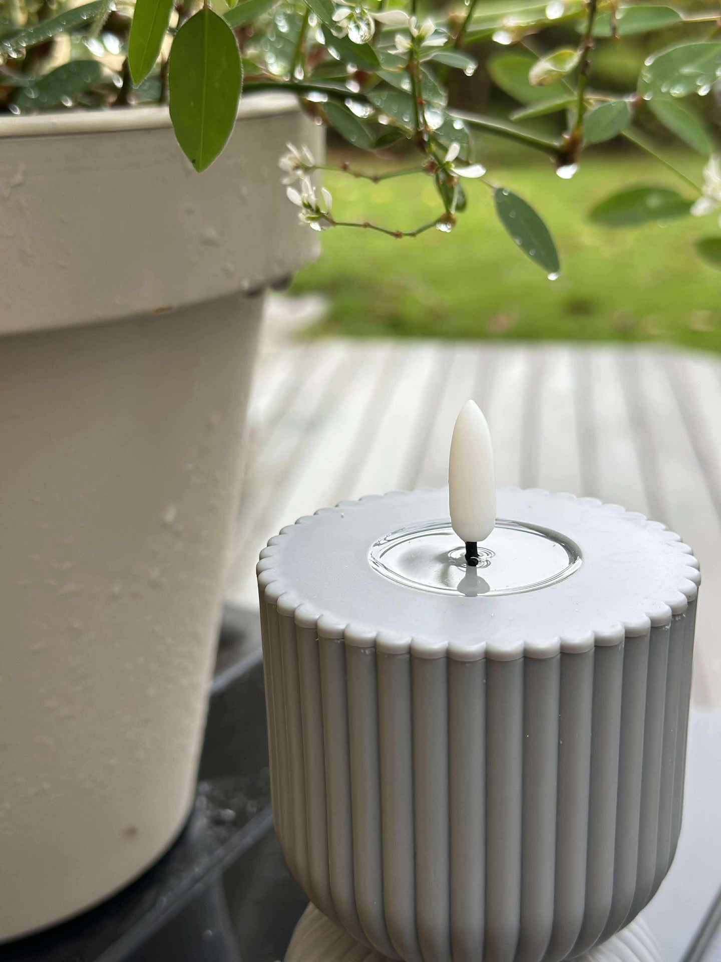 LED-Blockkerze Grau Sanduhrform - Außen