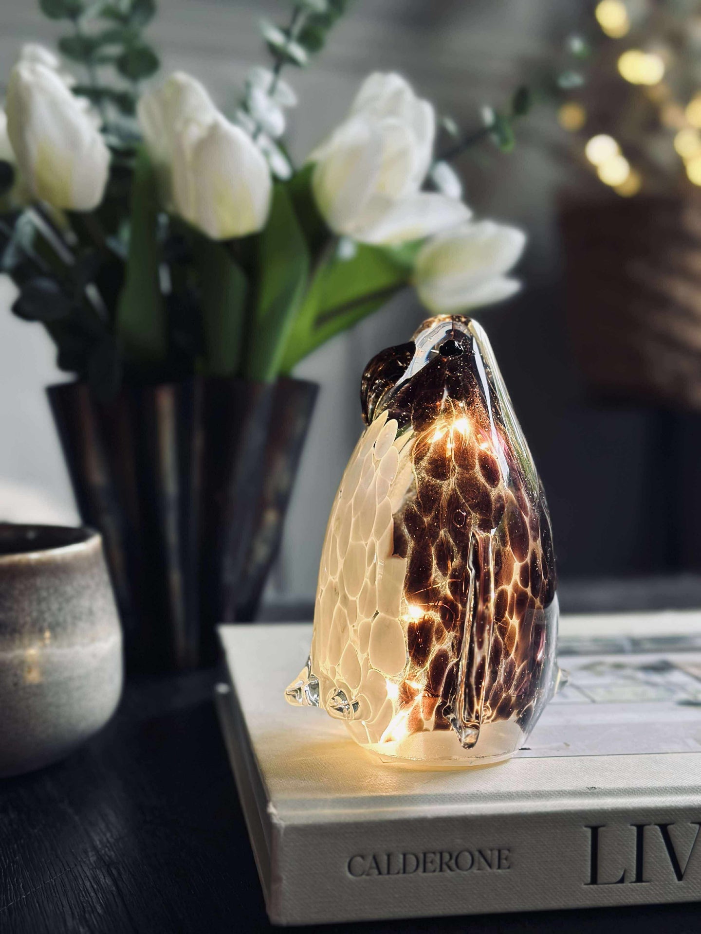 Pinguin mit LED-Licht