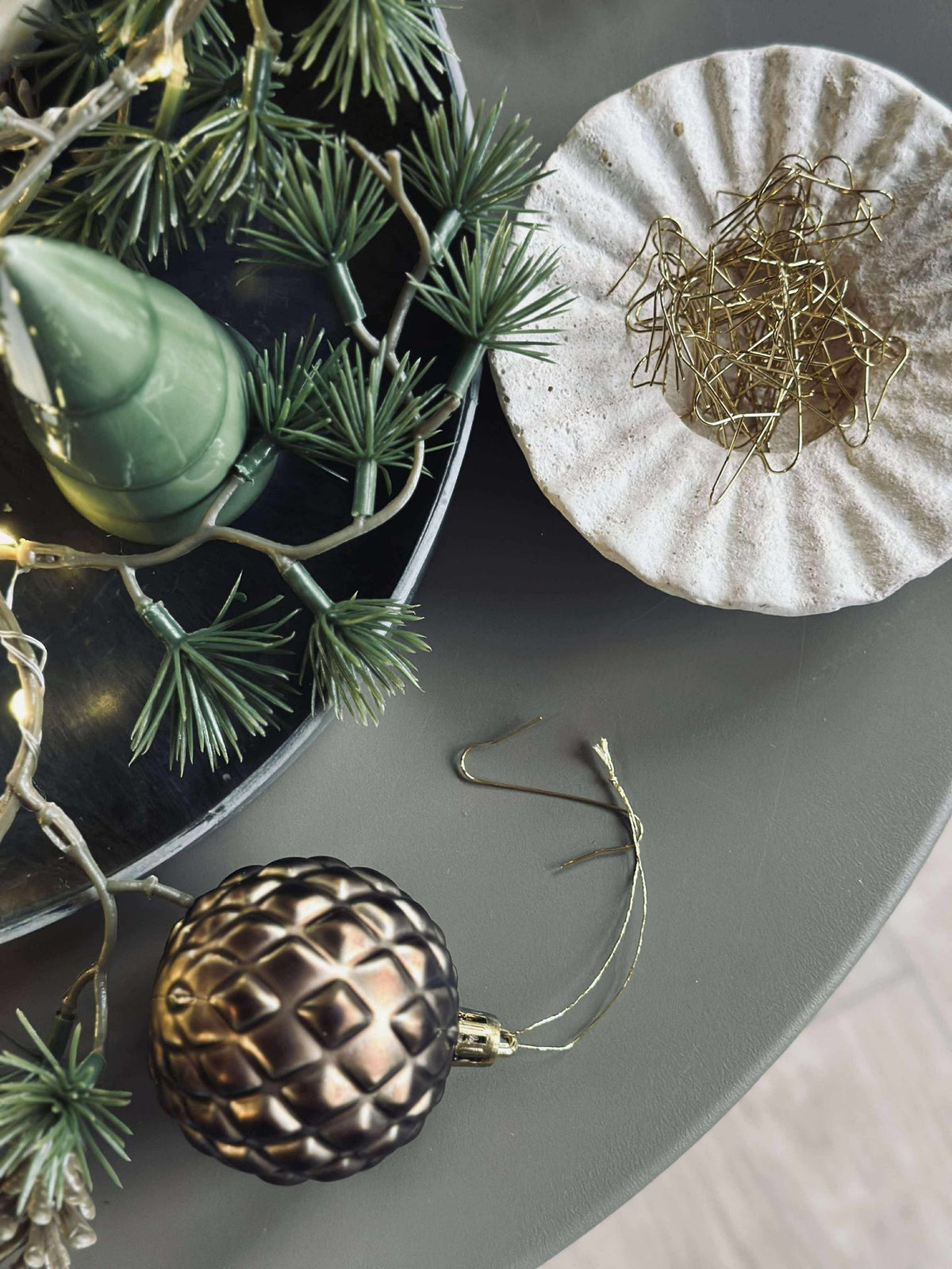 Haken zum Aufhängen von Weihnachtsschmuck - Gold 50 Stück