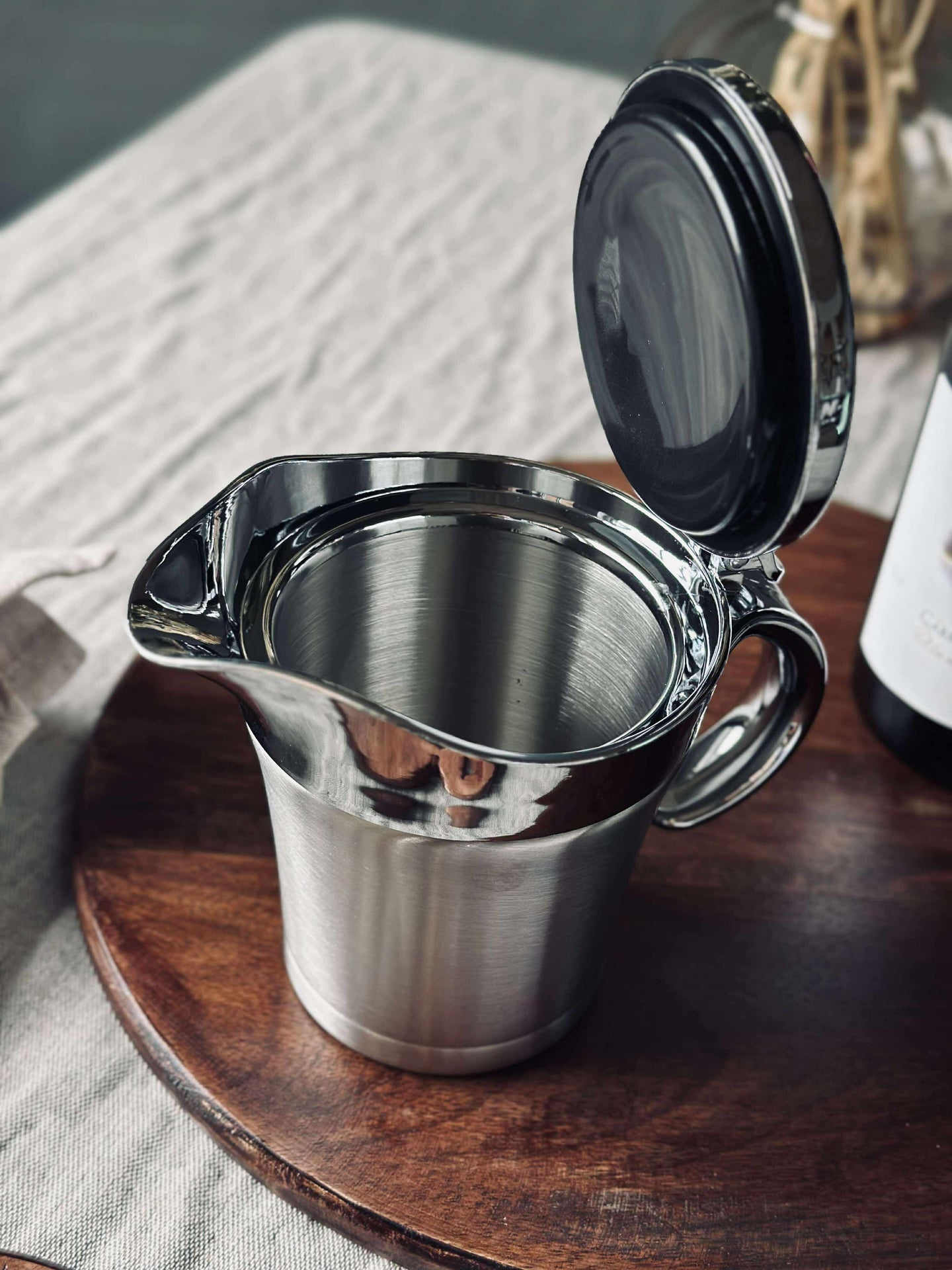 Sauciere mit Deckel - Doppelwandig