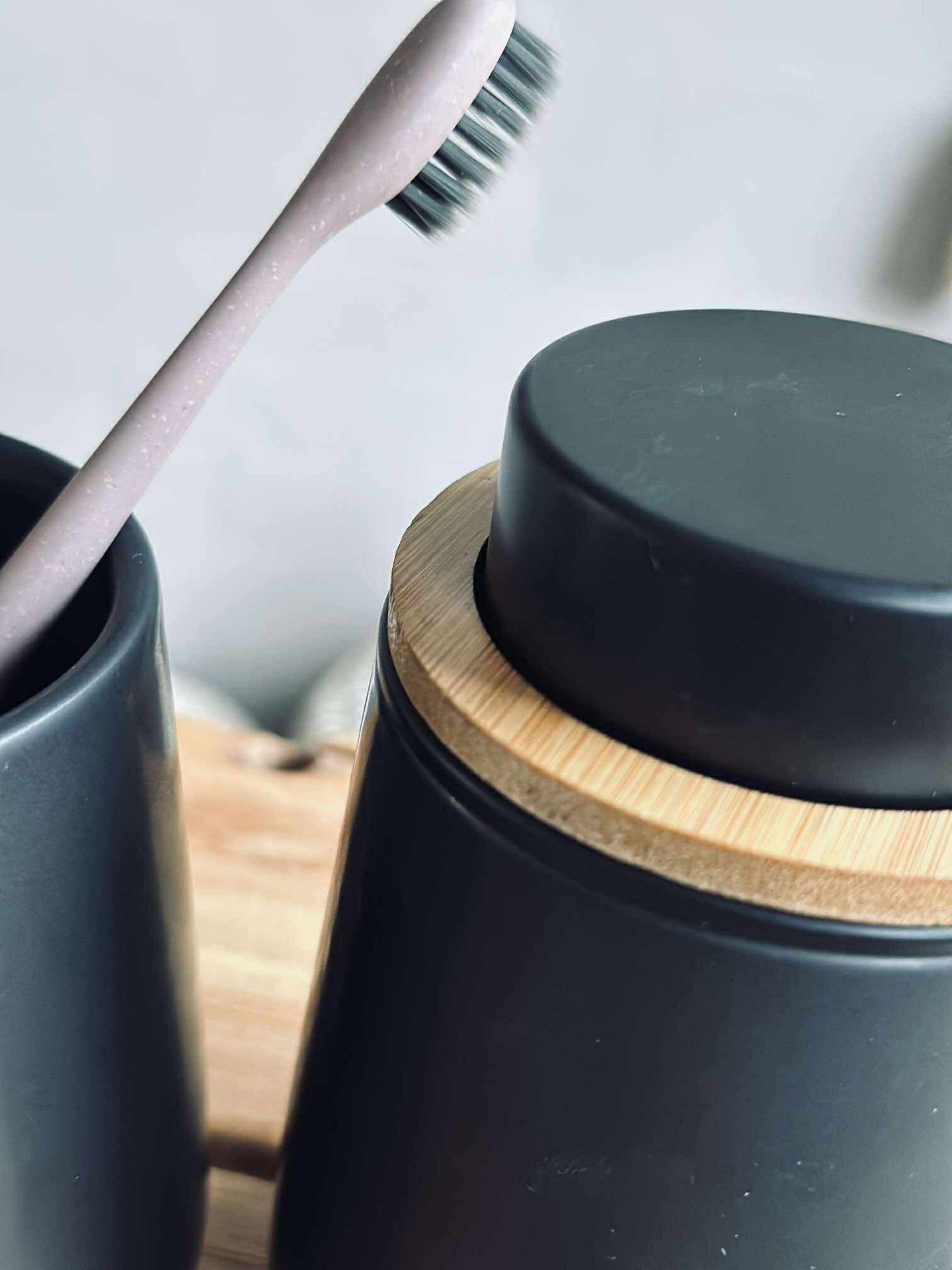 Seifenspender mit Pumpe Black - Dolomite
