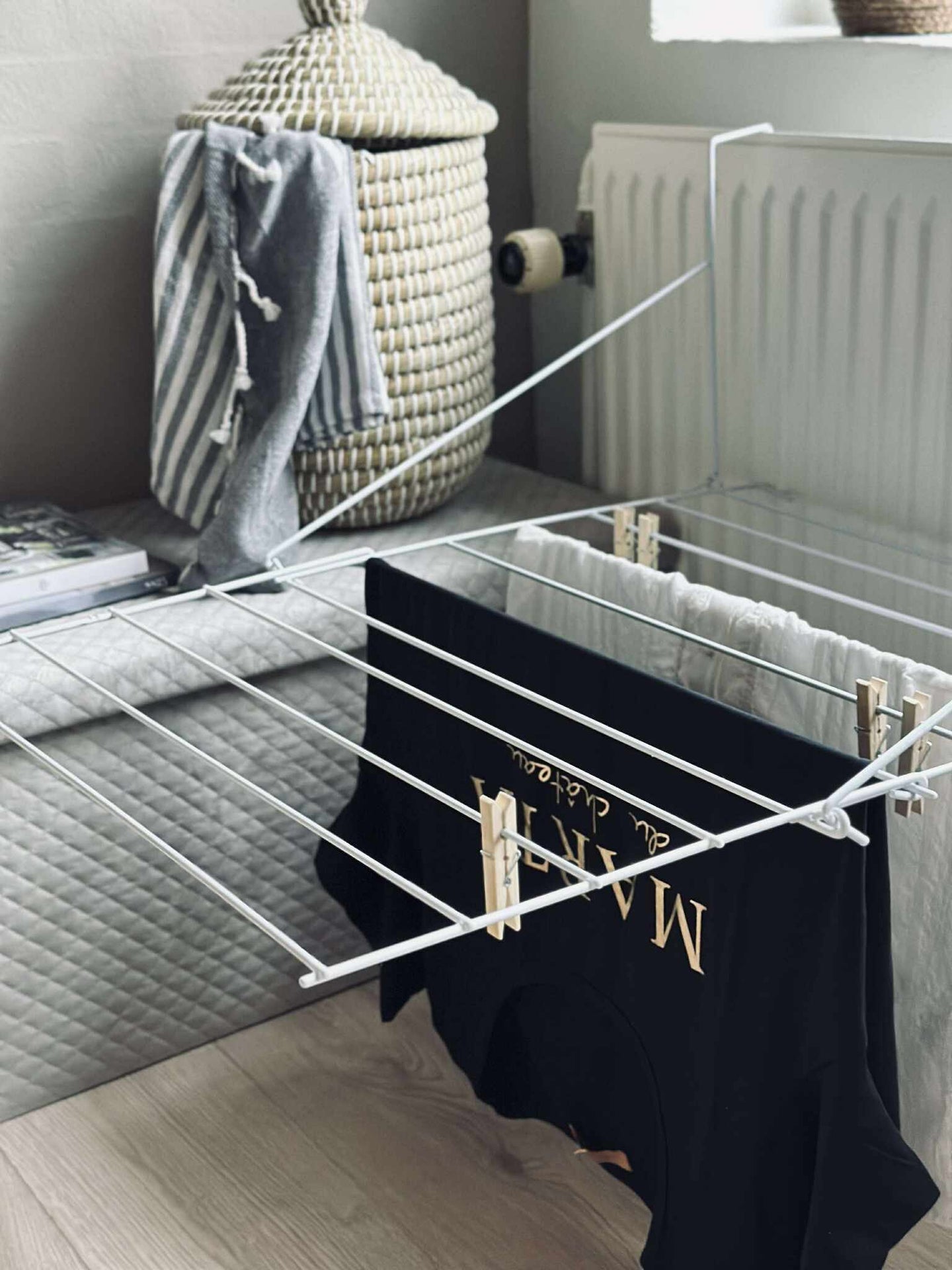 Wäscheständer mit Haken