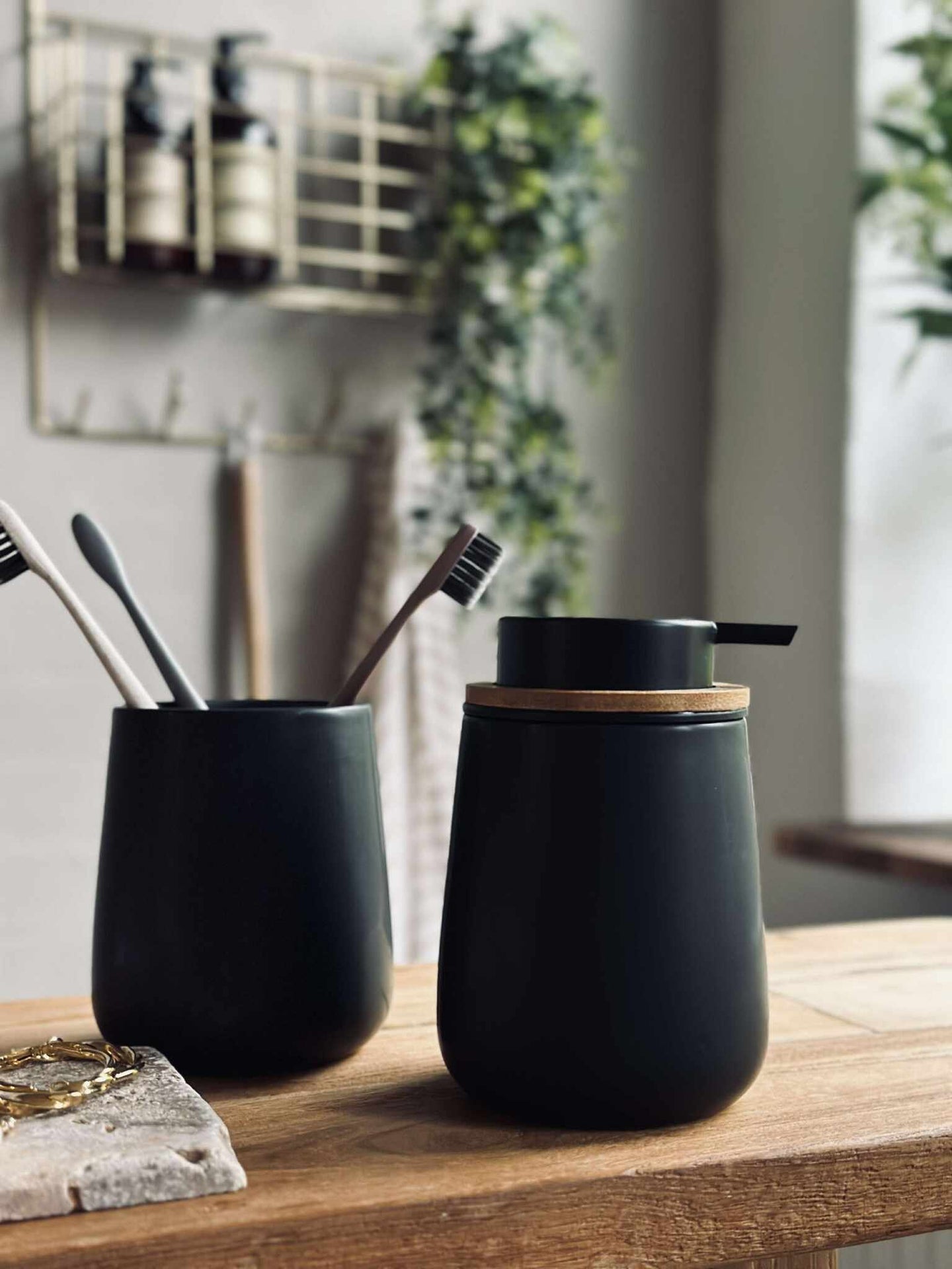 Seifenspender mit Pumpe Black - Dolomite