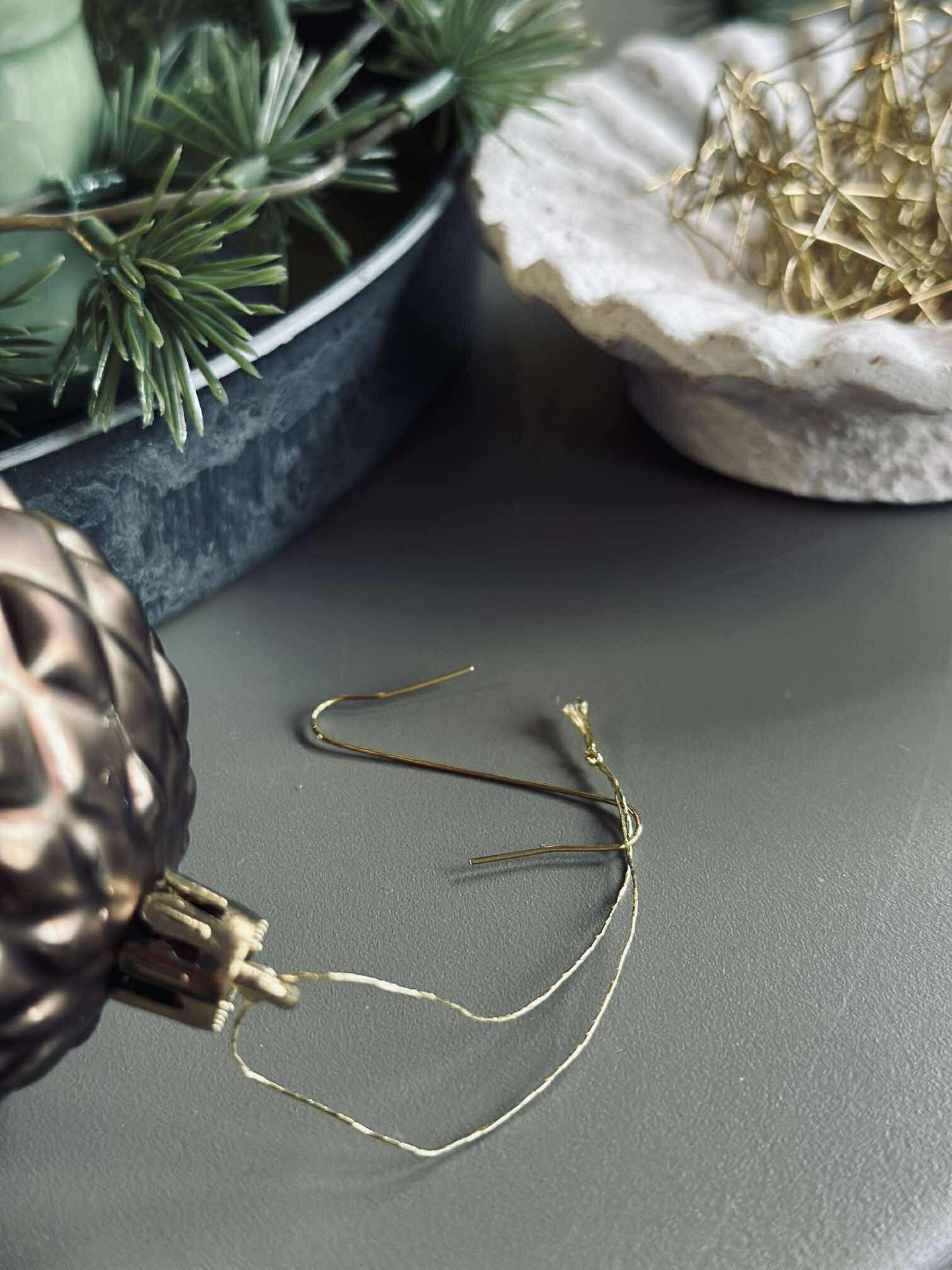 Haken zur Befestigung von Weihnachtsschmuck - Gold