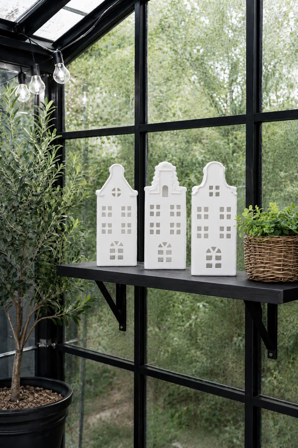 Lichthaus mit LED  - WHITE MIX
