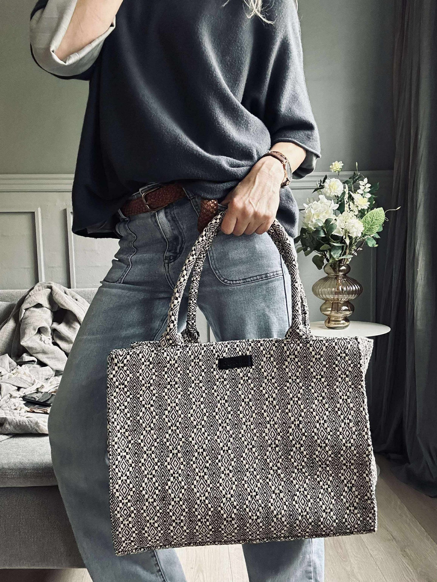 Shopper Julia - Verziert mit exklusivem Print