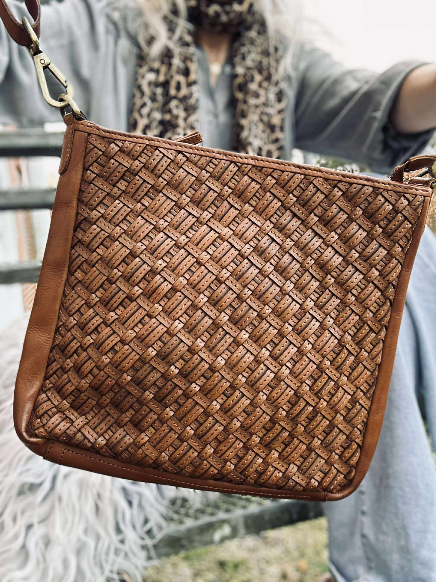Crossover Mika Mittel - Cognac