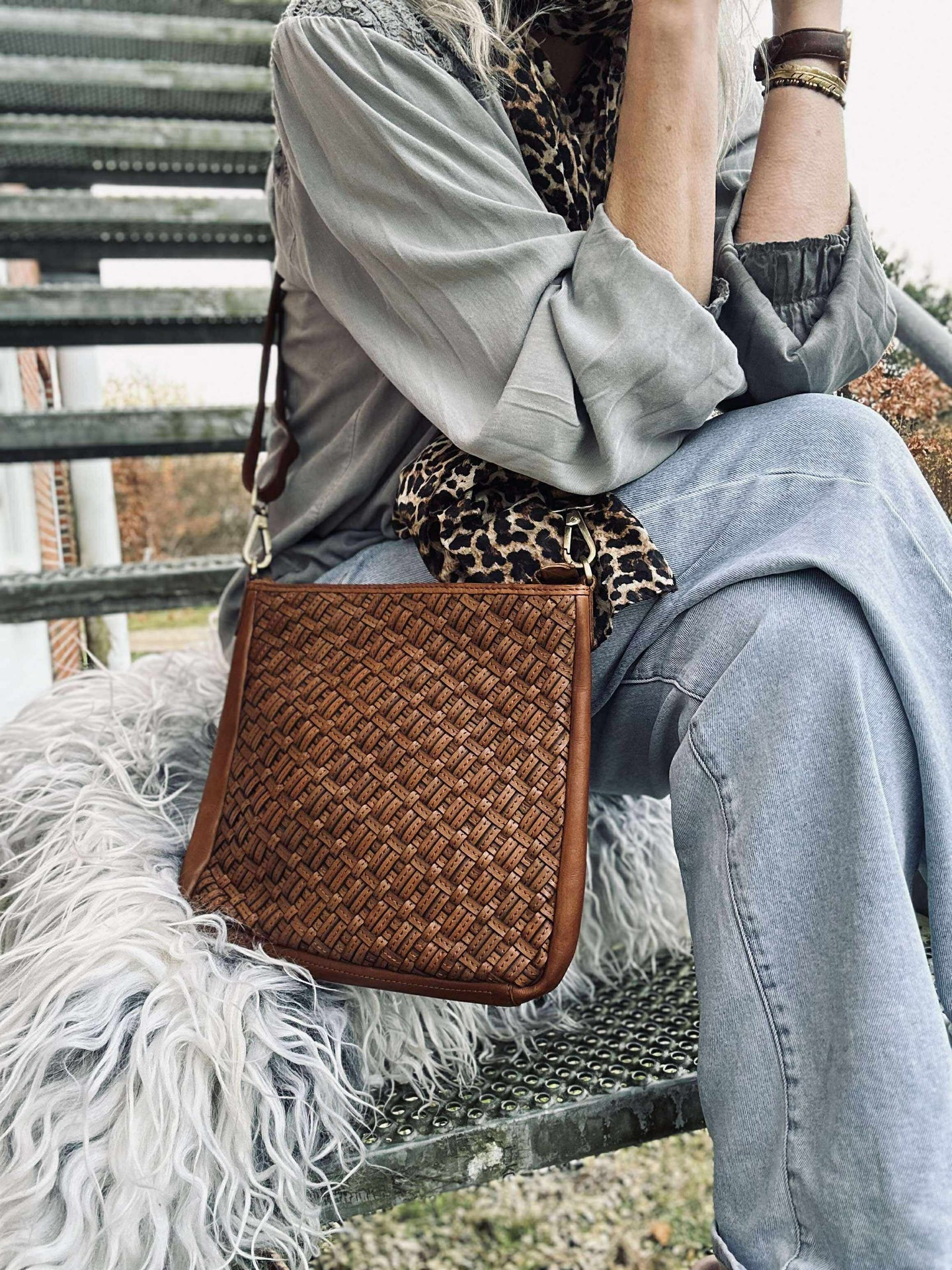 Crossover Mika Mittel - Cognac