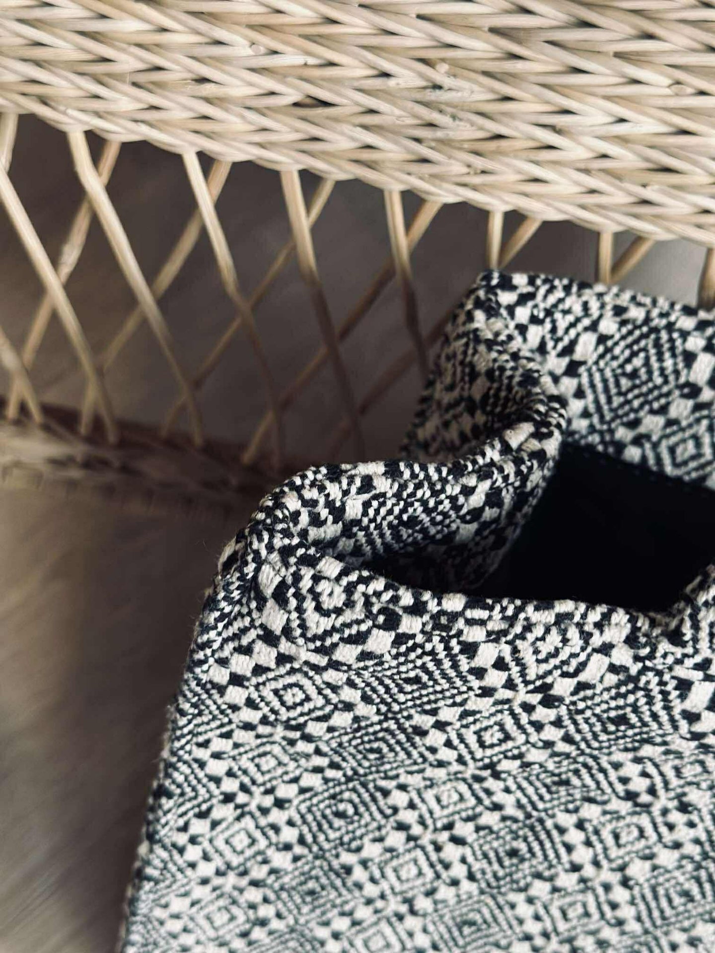 Shopper Julia - Verziert mit exklusivem Print