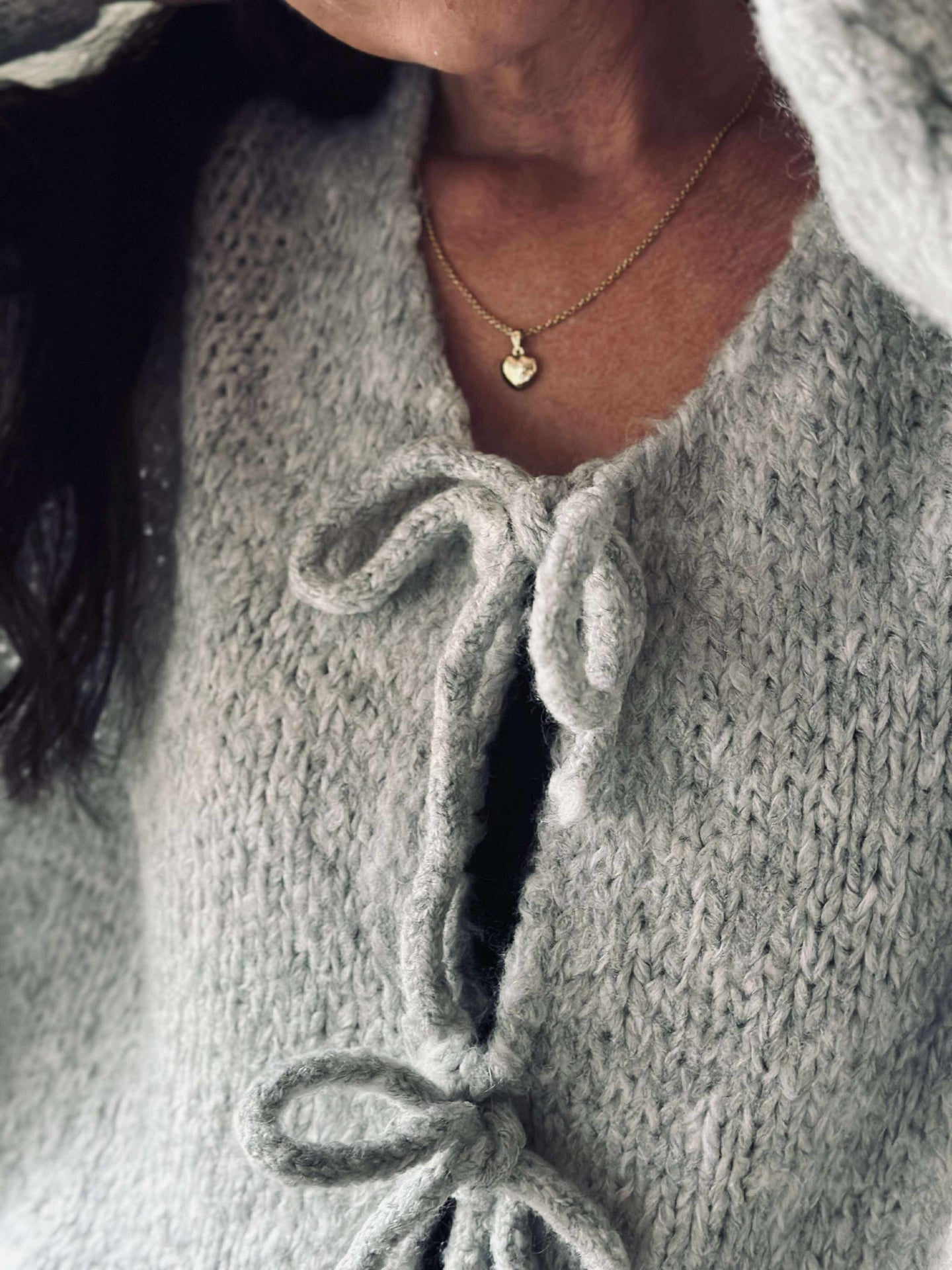 Cardigan mit Schleifen - Grau