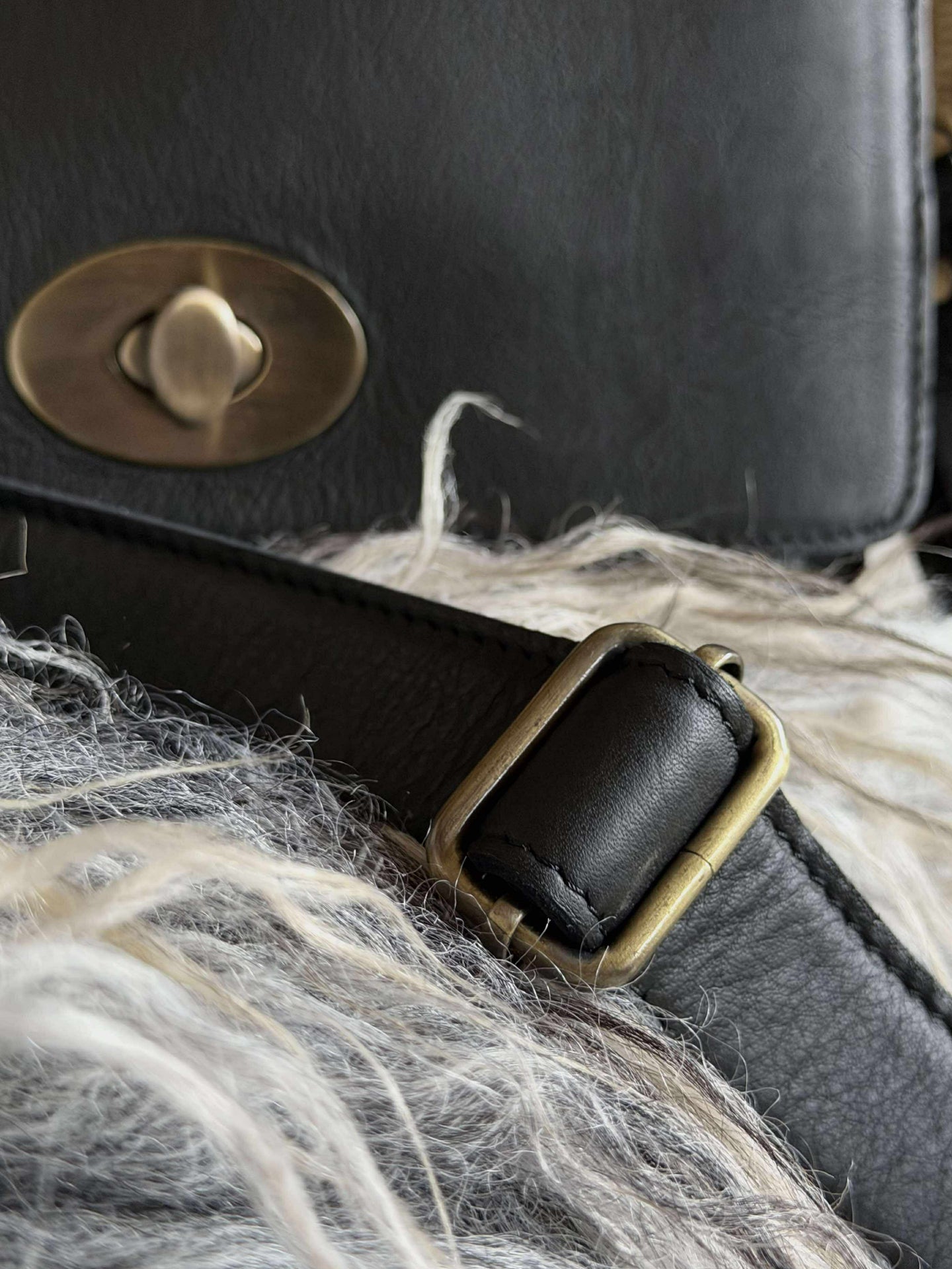 Crossover Black Leather – Big