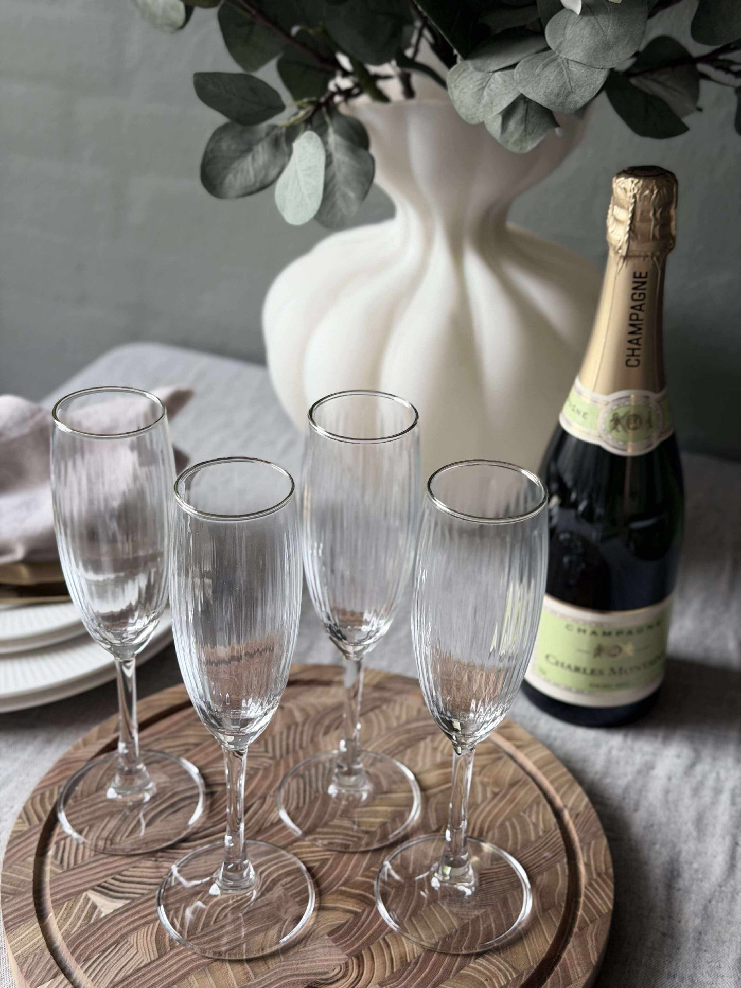 Champagnerglas Geriffelt mit Goldrand - 4 Stück.