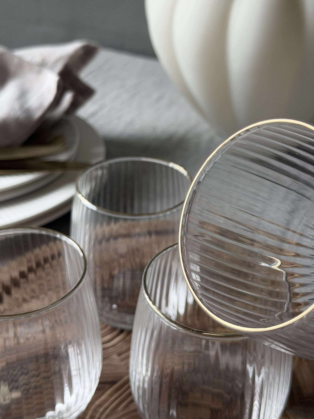 Gerilltes Wasserglas mit Goldrand - 4 Stück