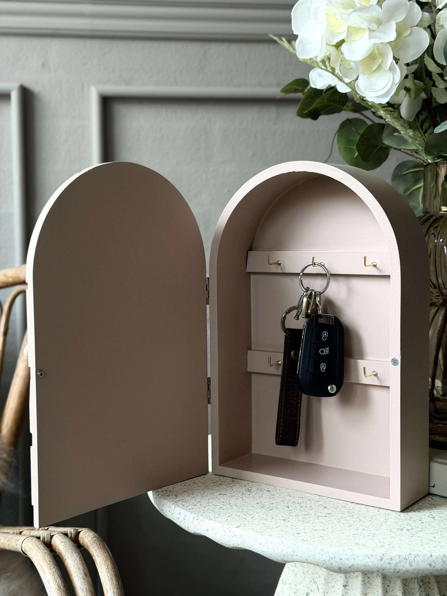 Schlüsselschrank - Creme oder Rosa