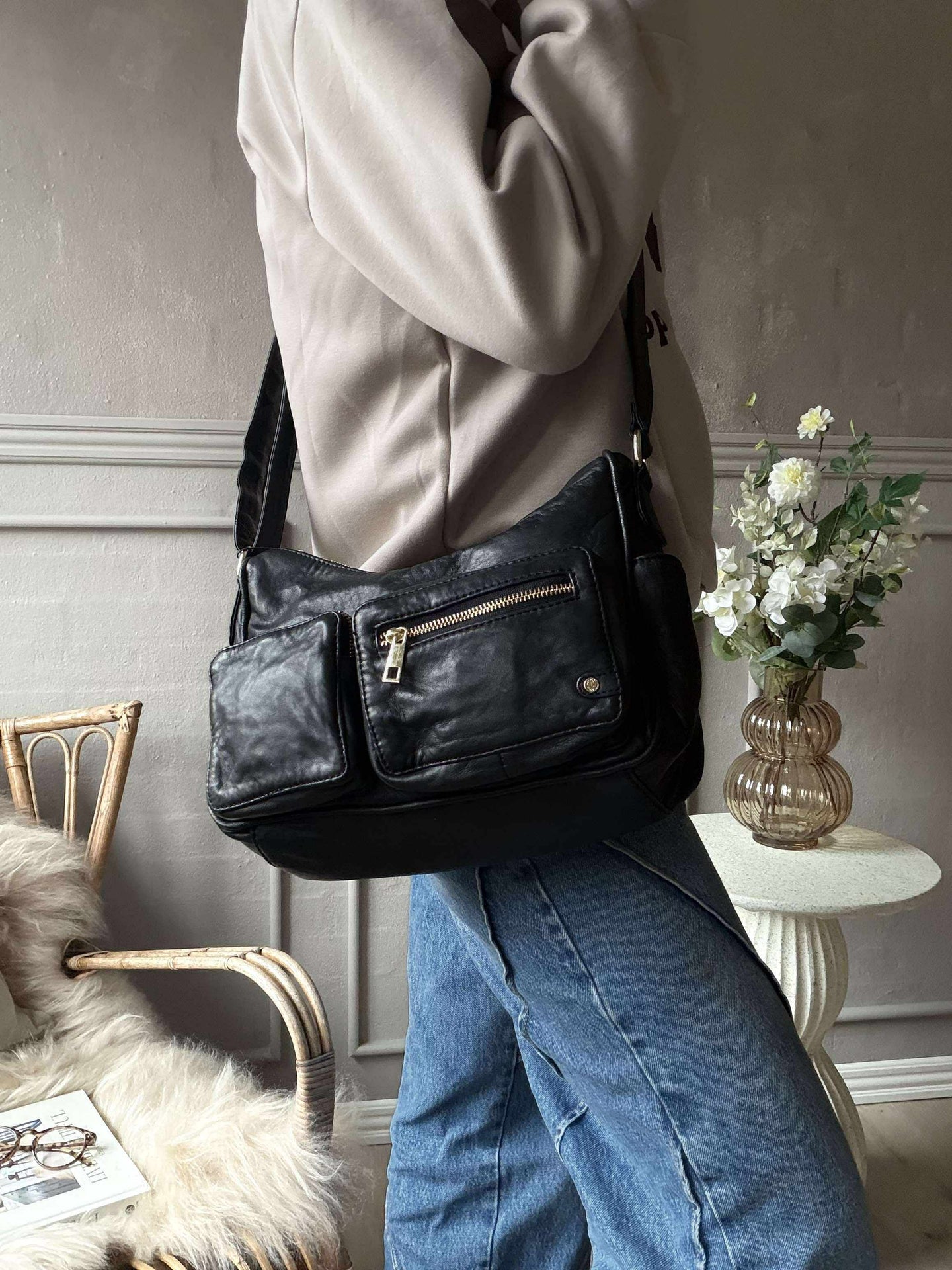 Schultertasche Sienna - Black gold