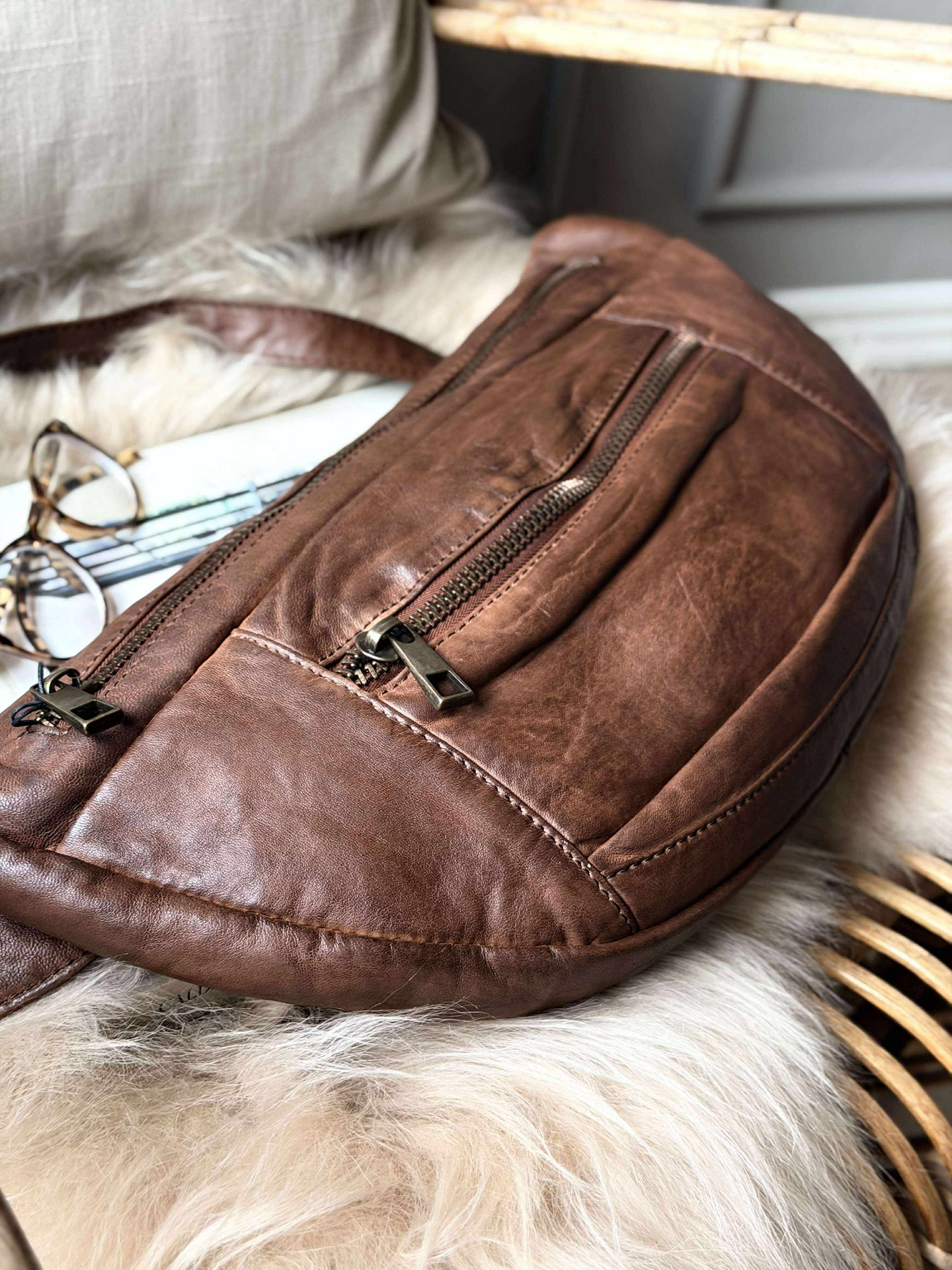 Bauchtasche XL MIRA - Chesterfield