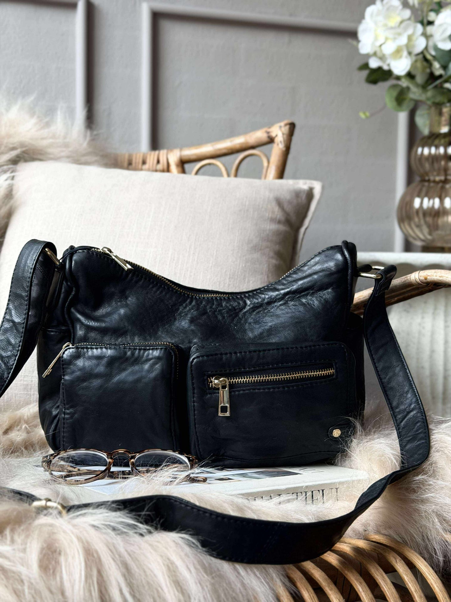 Schultertasche Sienna - Black gold