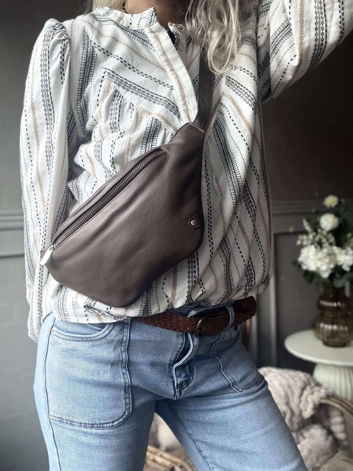 Bumbag Aura - Dark taupe