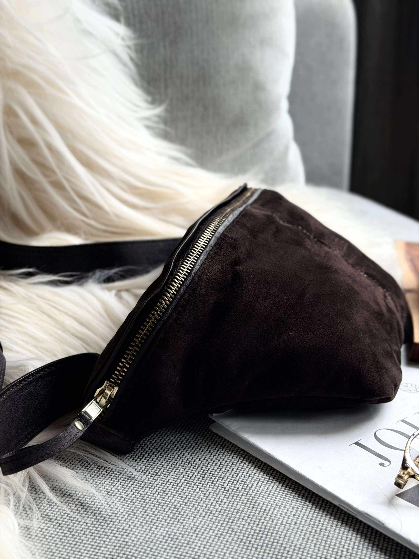 Bauchtasche Julia Veloursleder - Dark coffee