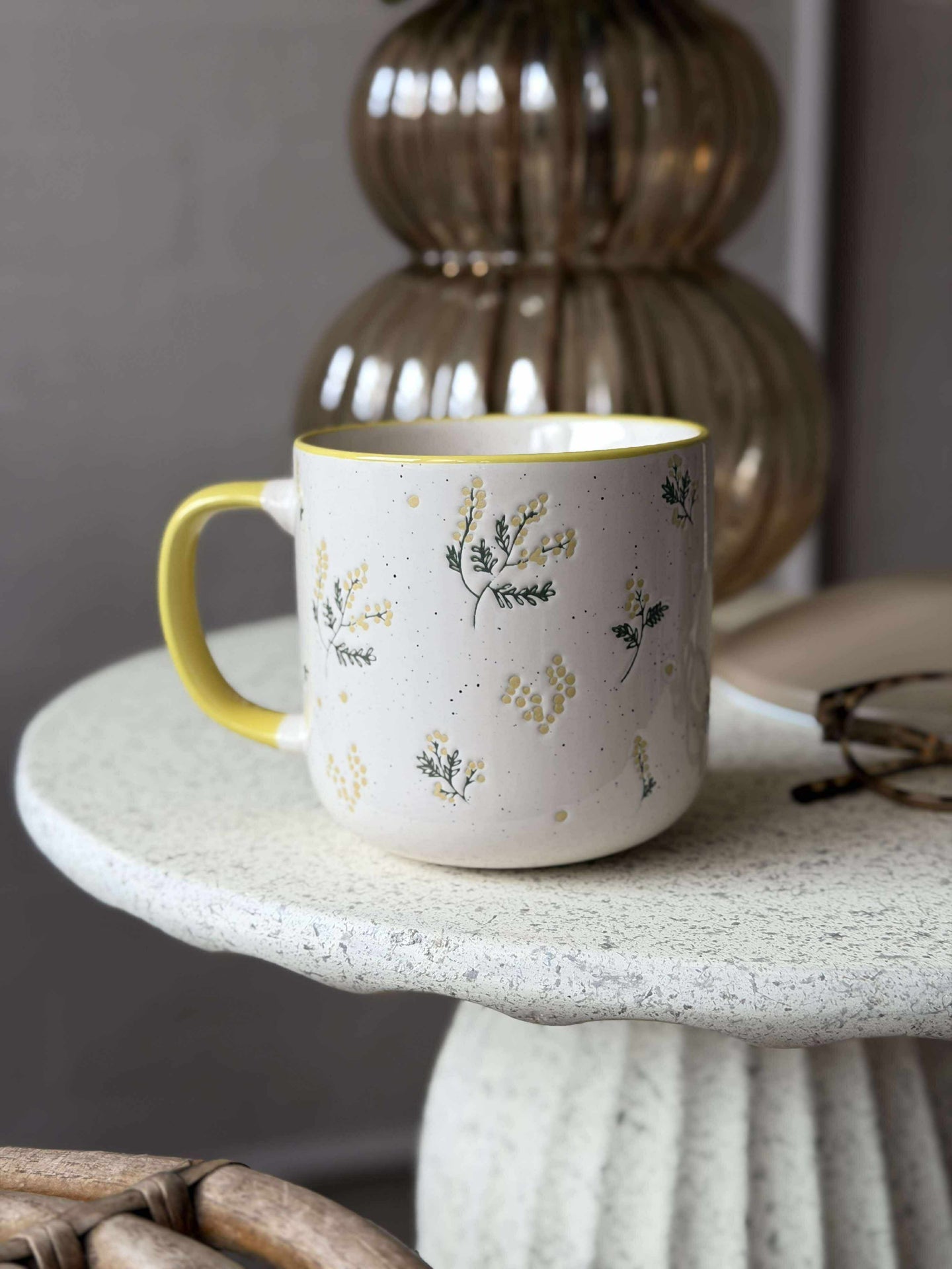 Becher mit Blumen - MIX