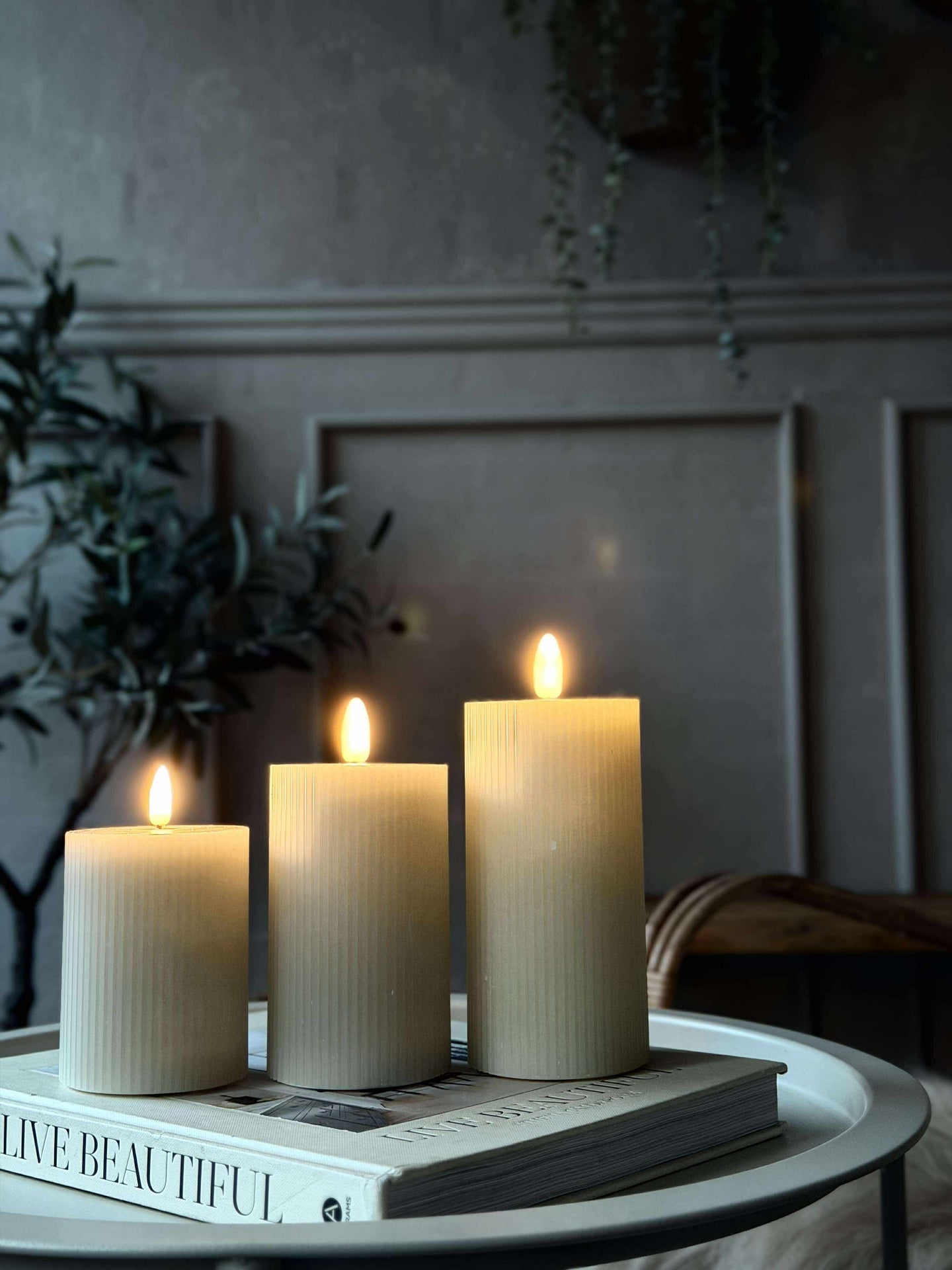 LED-Blockkerzen Mint mit Rillen - Set mit 3 Stk.