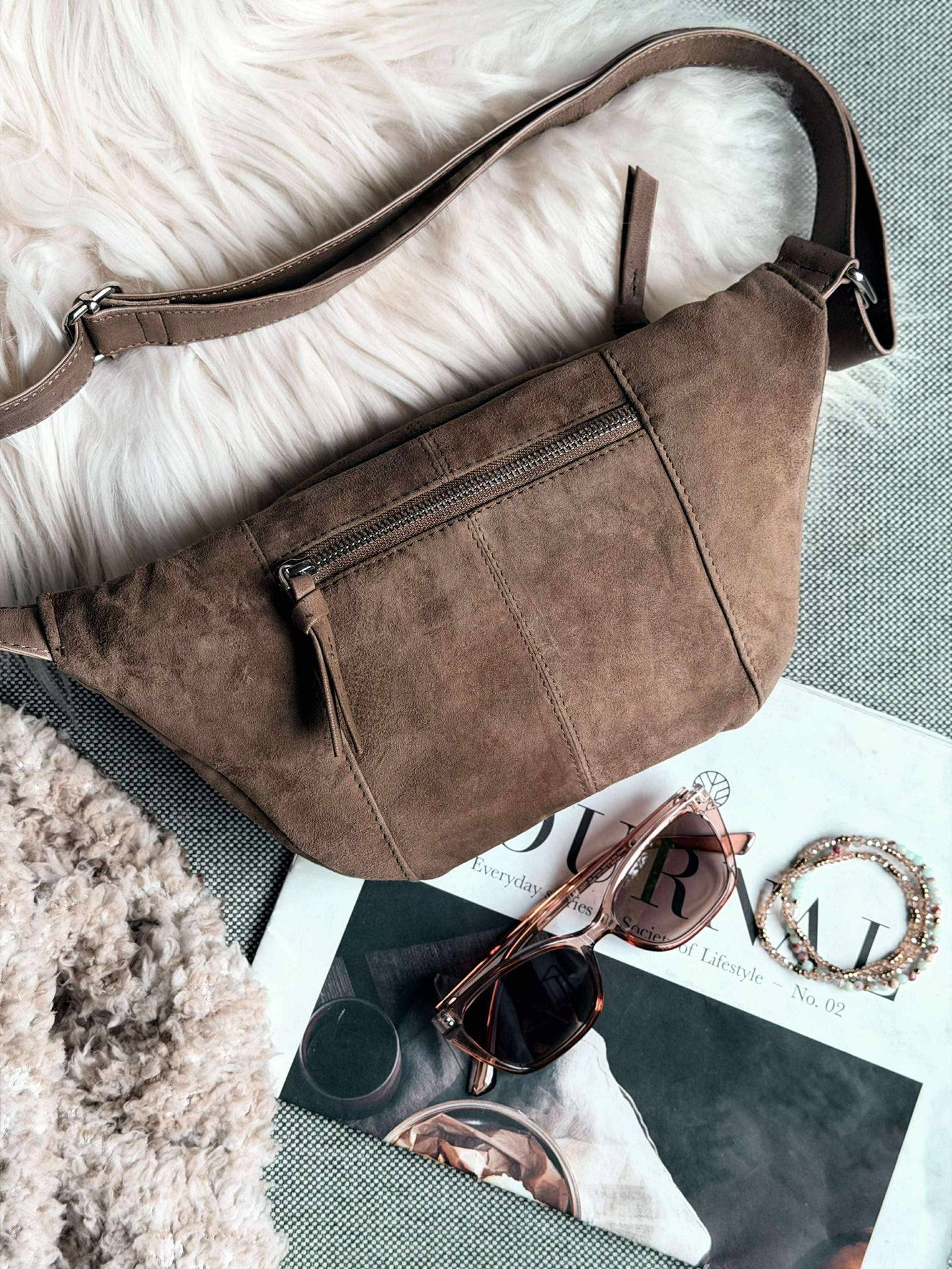 Bumbag JUNE Wildleder - Nude Brown