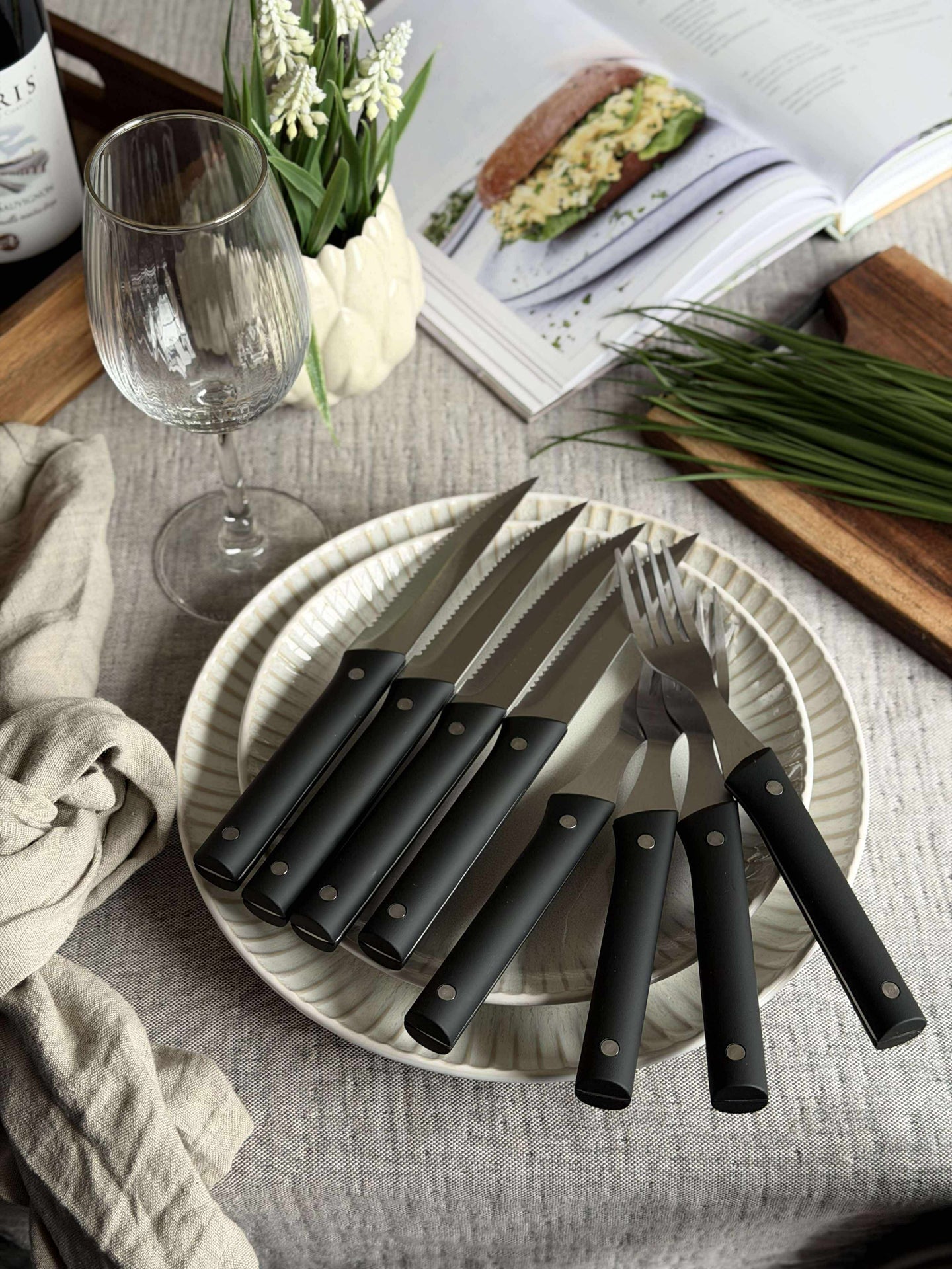 Besteck STEAK für 4 Personen