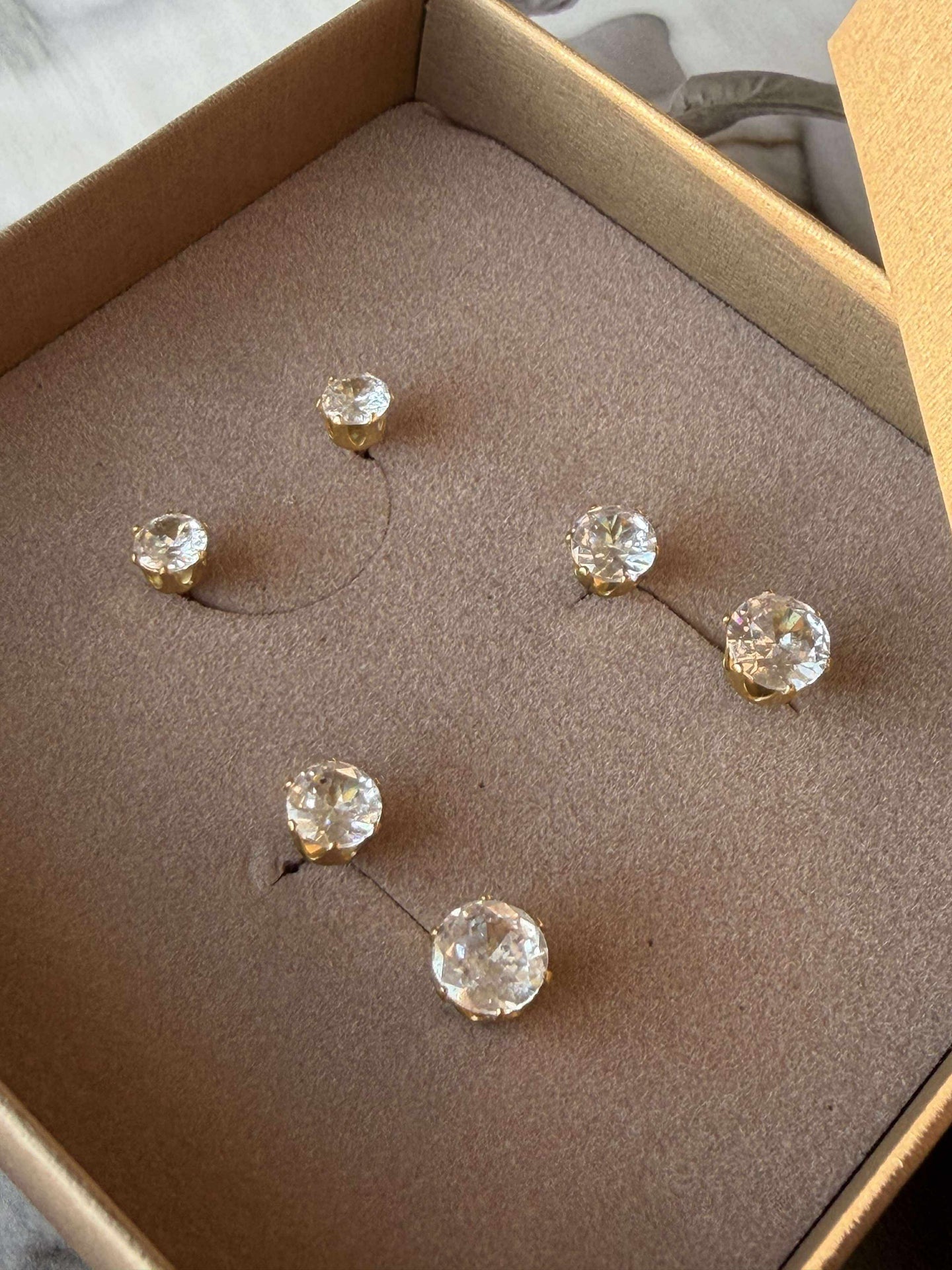 Mix-Box mit 6 Ohrringen - Riva 18k vergoldet