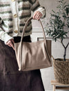 Schultertasche Taupe