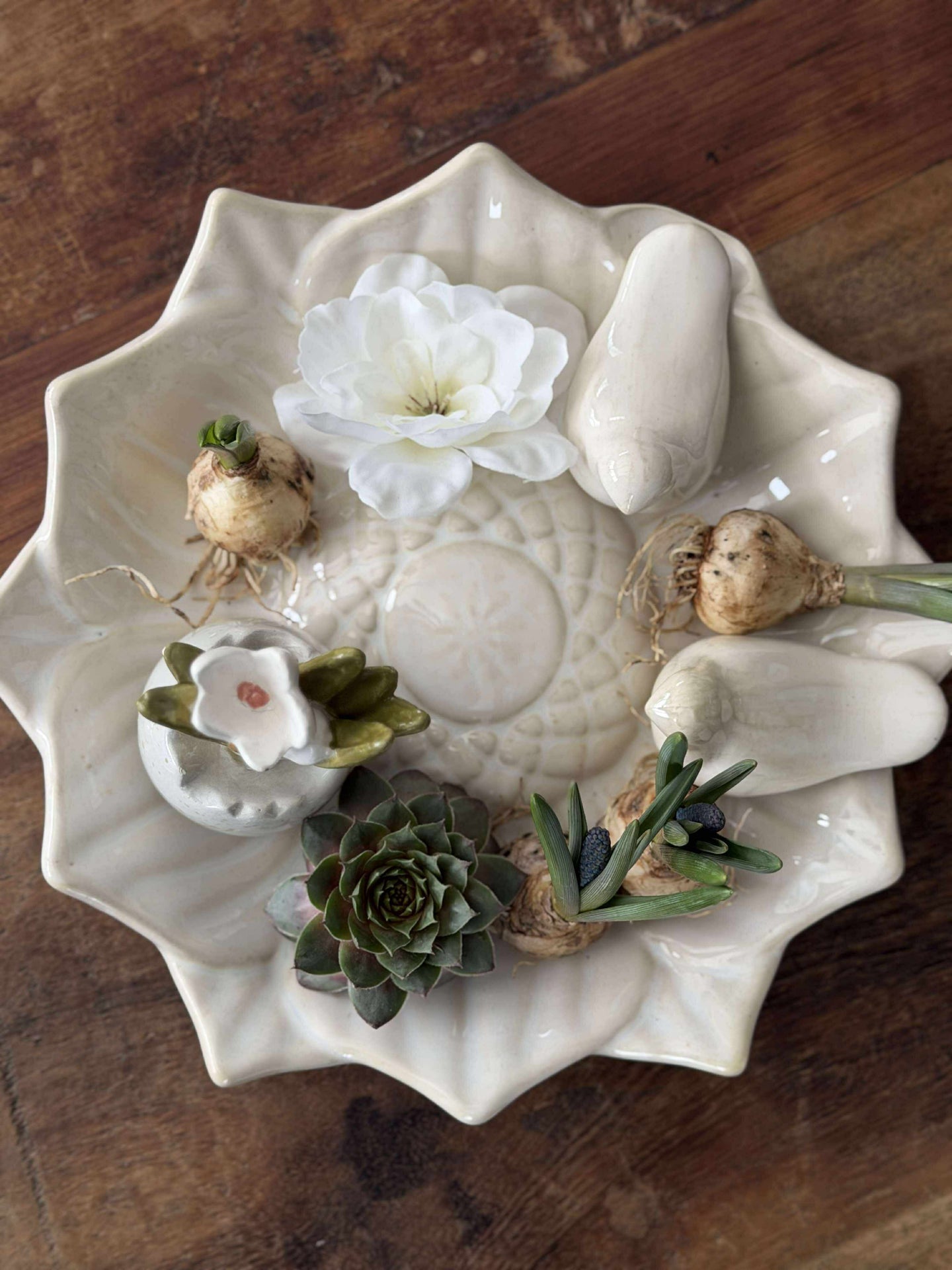 Schale mit Vögeln – White