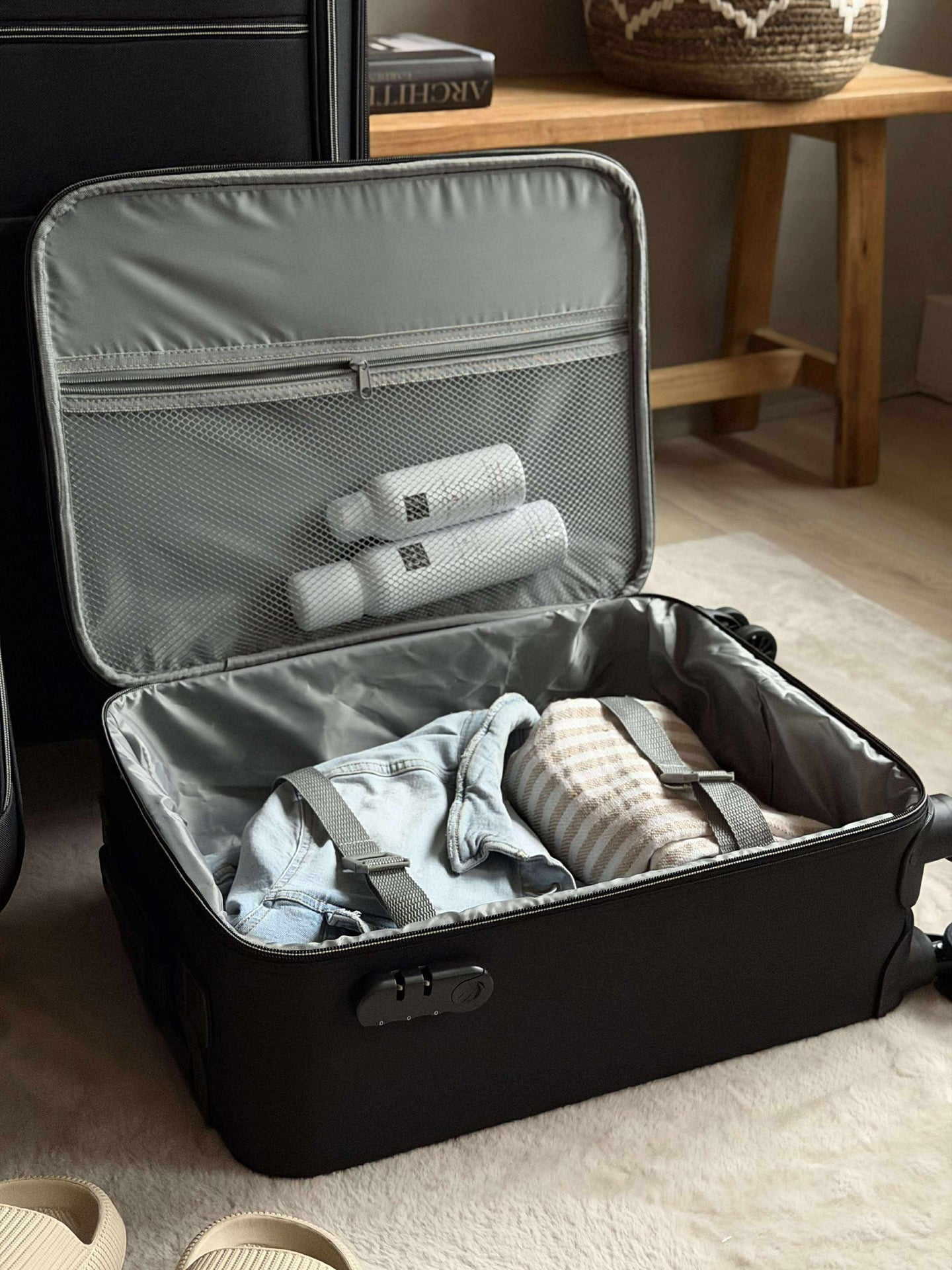 Koffer-Set mit 3 Koffern und Handgepäcktasche